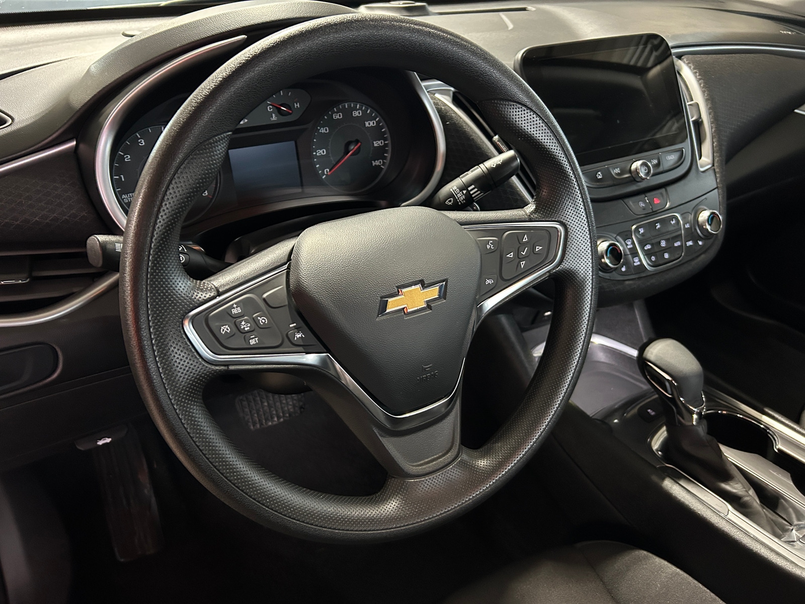 Thumbnail: 2024 Chevrolet Malibu - 5