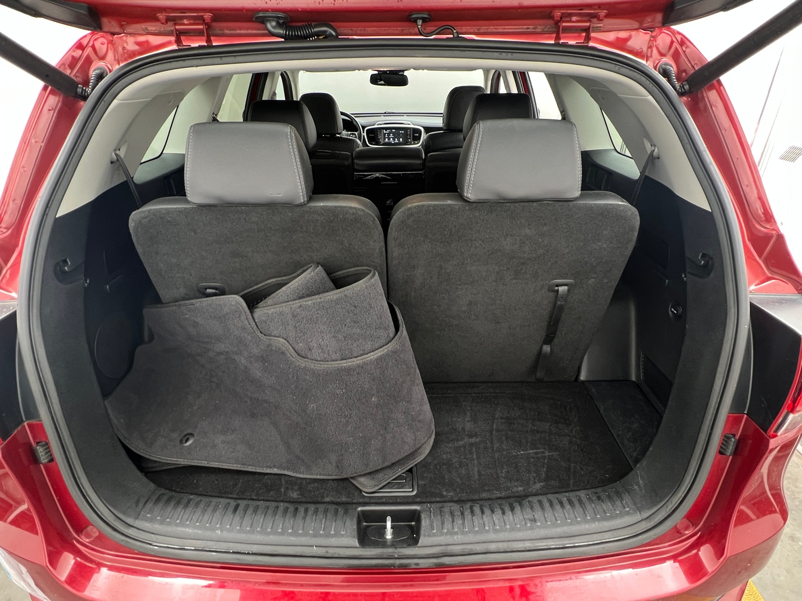 Thumbnail: 2019 Kia Sorento - 7