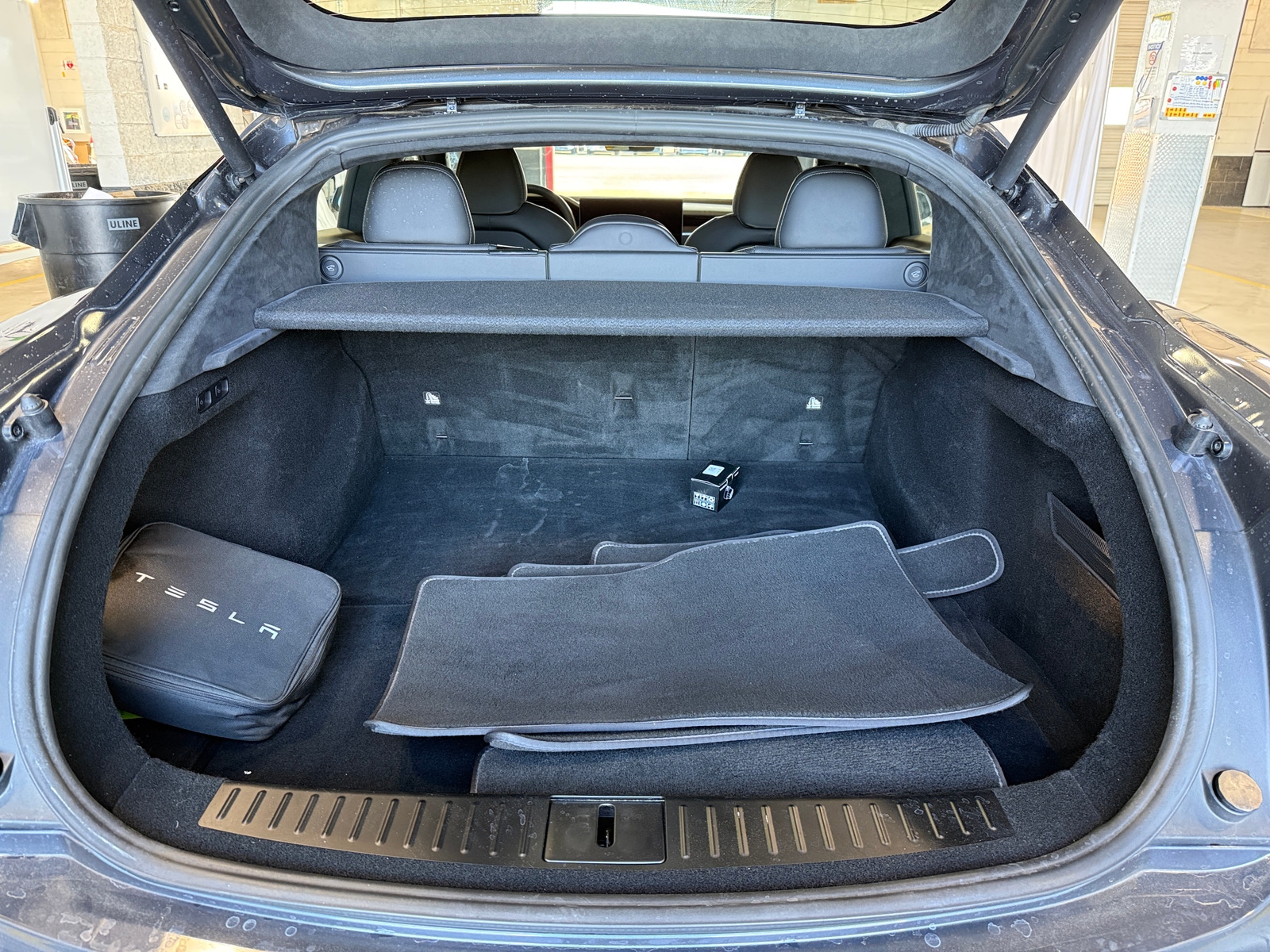 Thumbnail: 2023 Tesla Model S - 6