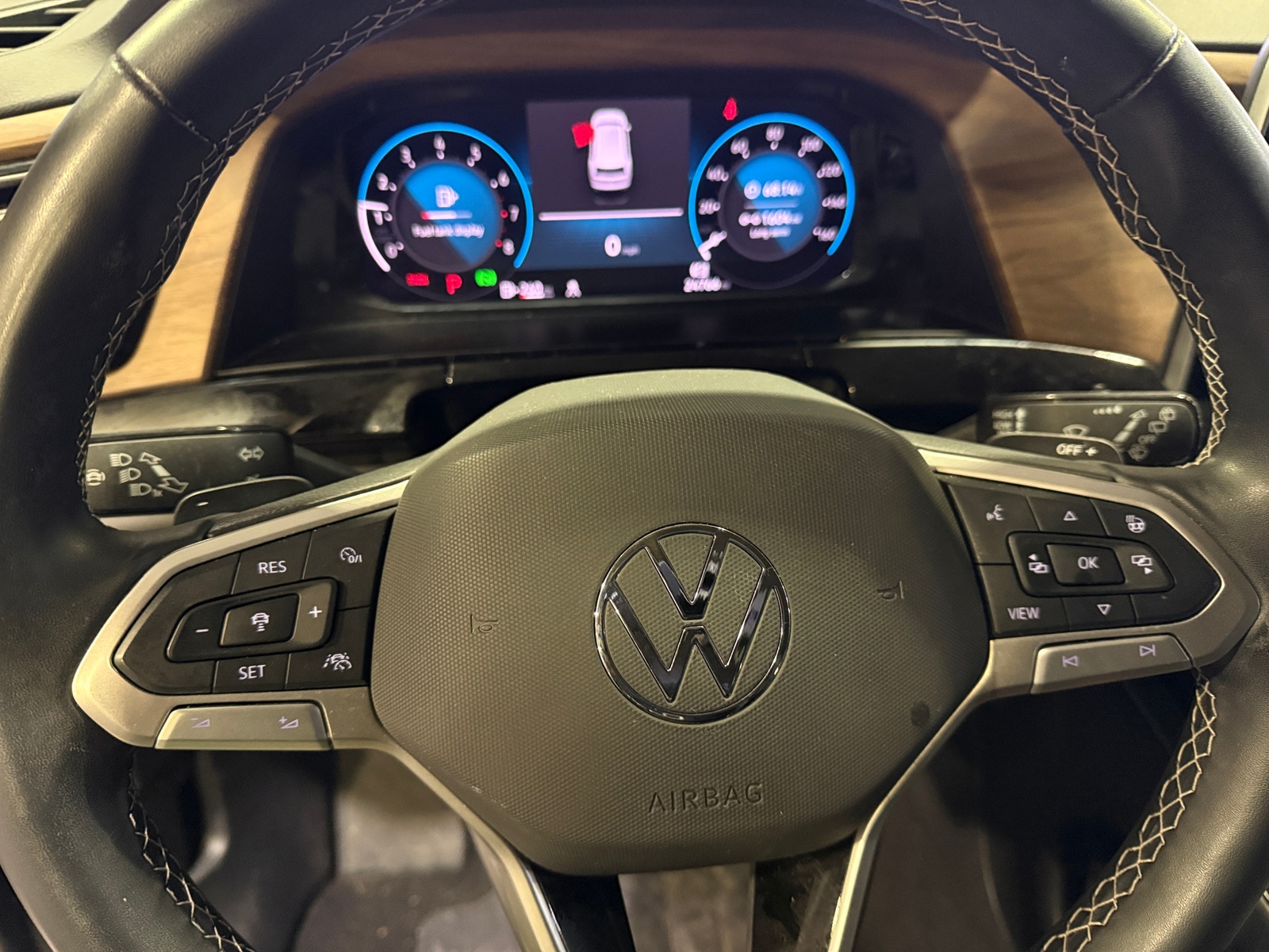 Thumbnail: 2025 Volkswagen Atlas - 4