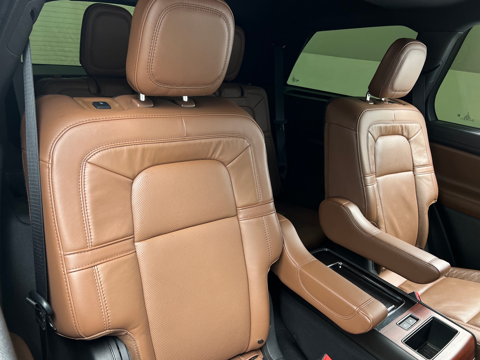 Thumbnail: 2023 Lincoln Aviator - 5