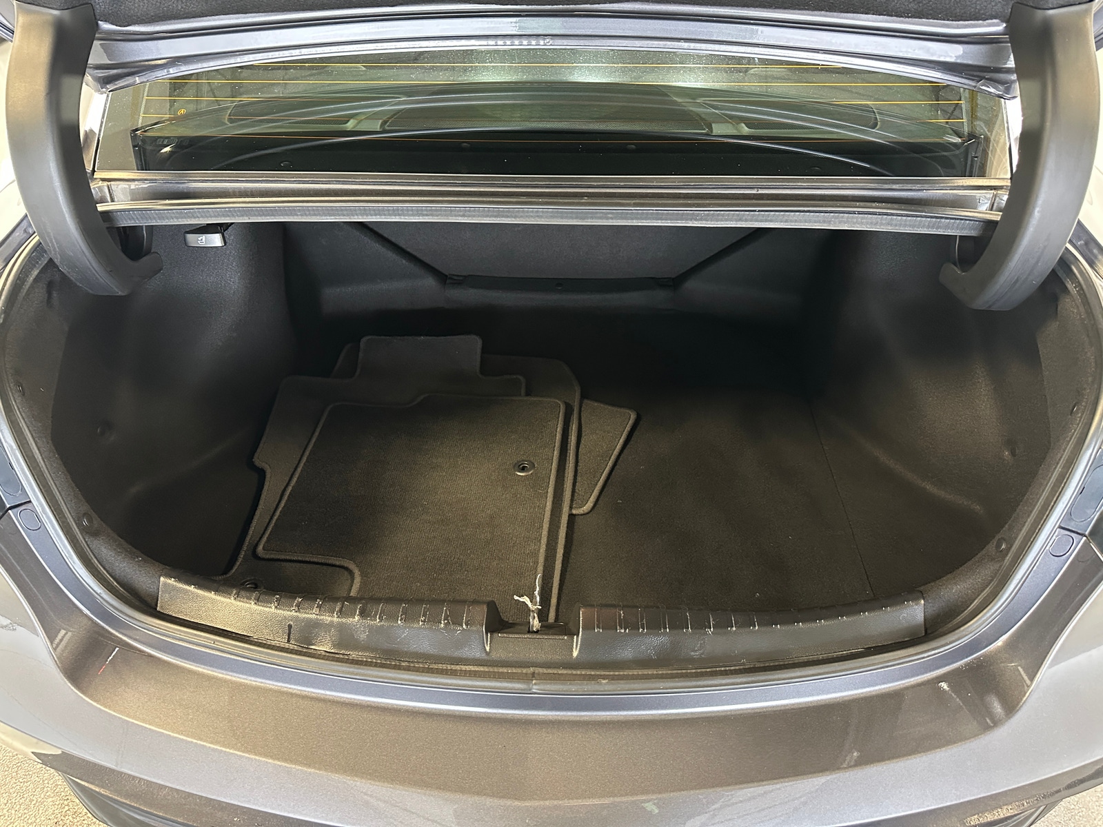 Thumbnail: 2022 Acura ILX - 6