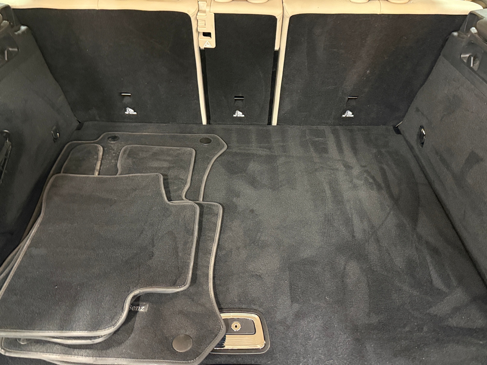 Thumbnail: 2020 Mercedes-Benz GLC - 6