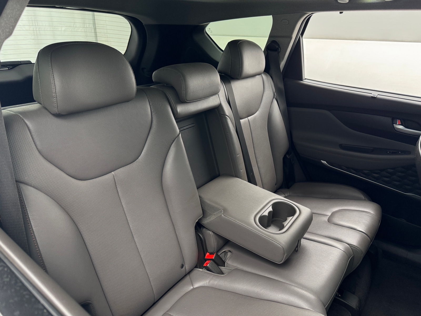 Thumbnail: 2020 Hyundai Santa Fe - 5