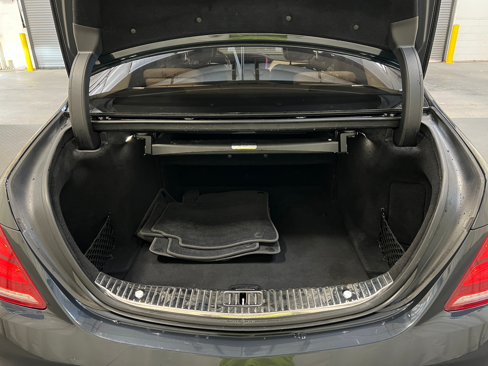 Thumbnail: 2014 Mercedes-Benz S-Class - 6