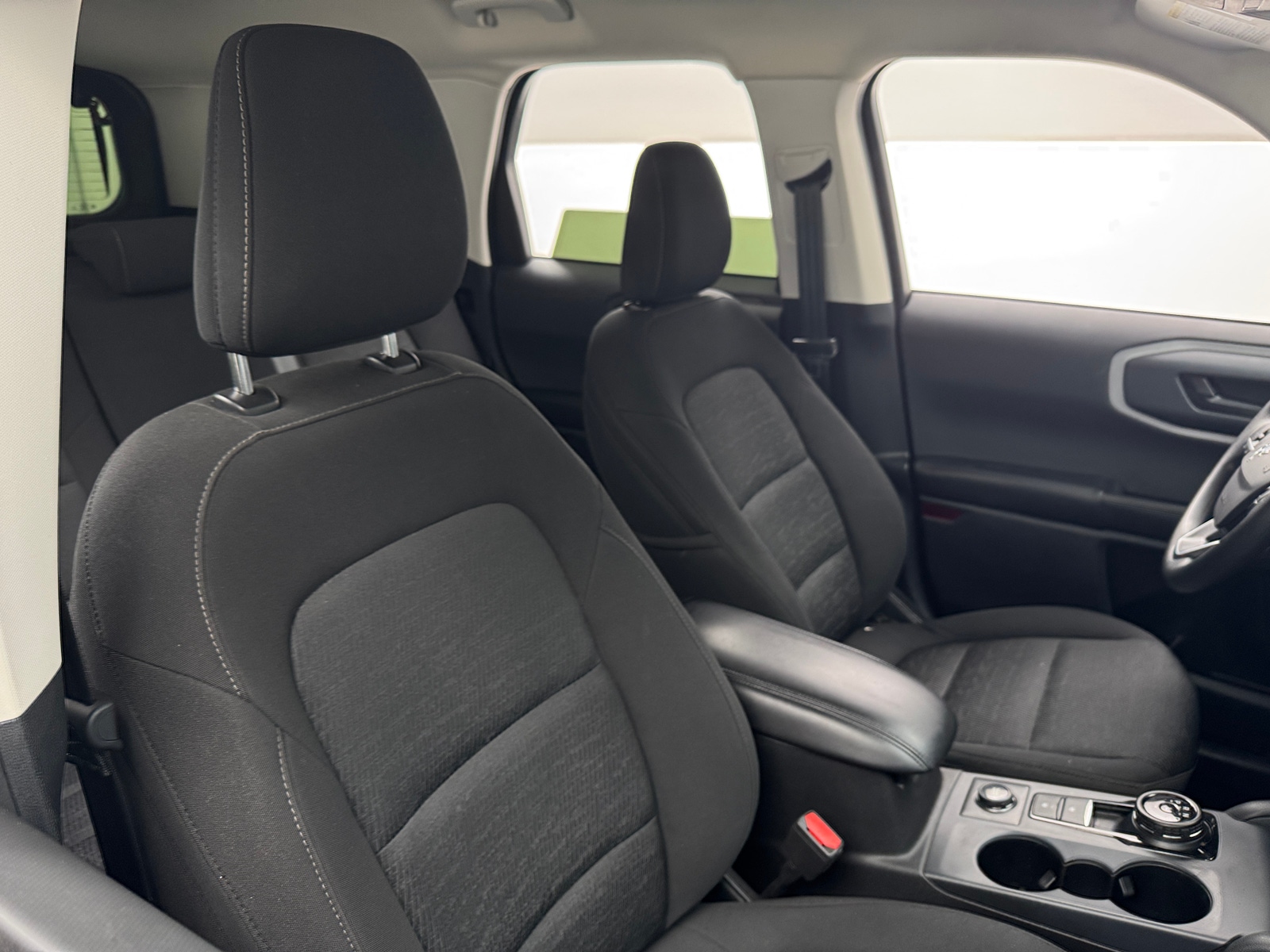 Thumbnail: 2022 Ford Bronco Sport - 2