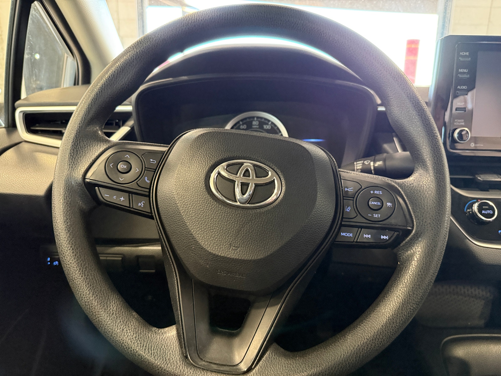 Thumbnail: 2022 Toyota Corolla - 5