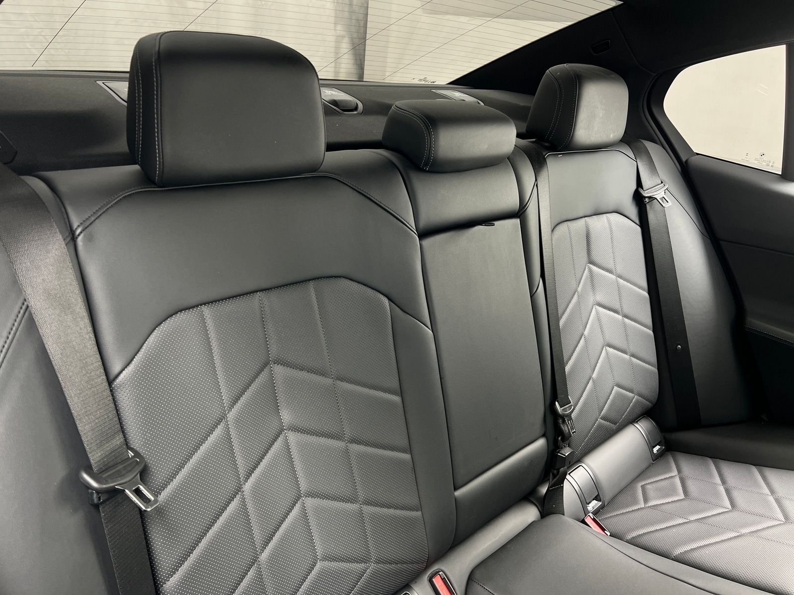 Thumbnail: 2024 BMW 5 Series - 5