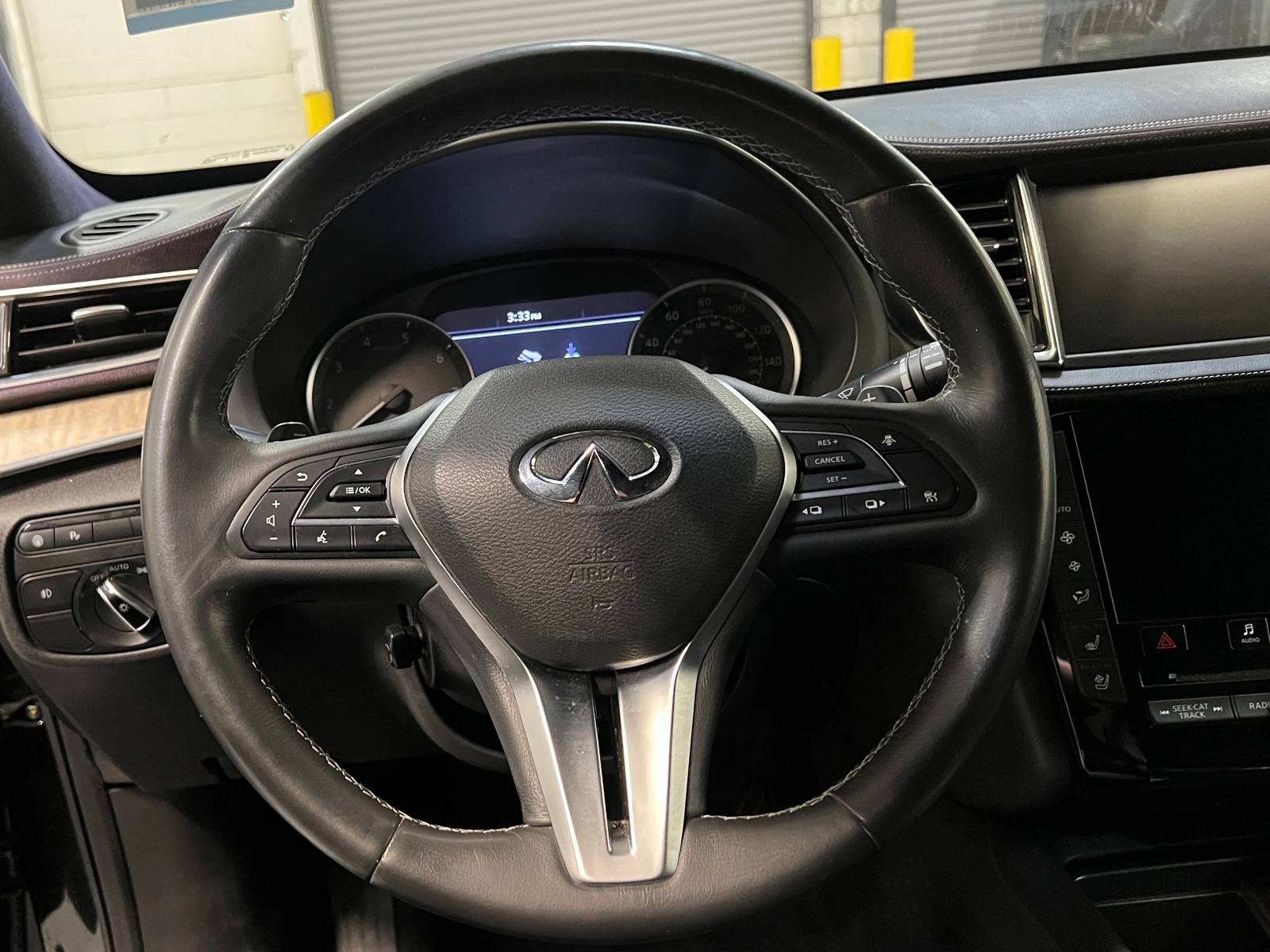 Thumbnail: 2019 INFINITI QX50 - 4