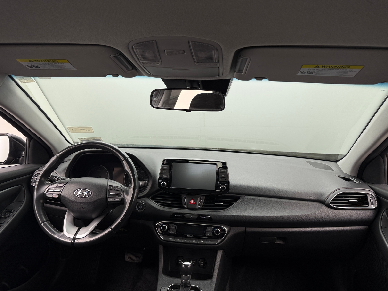 Thumbnail: 2018 Hyundai Elantra - 3