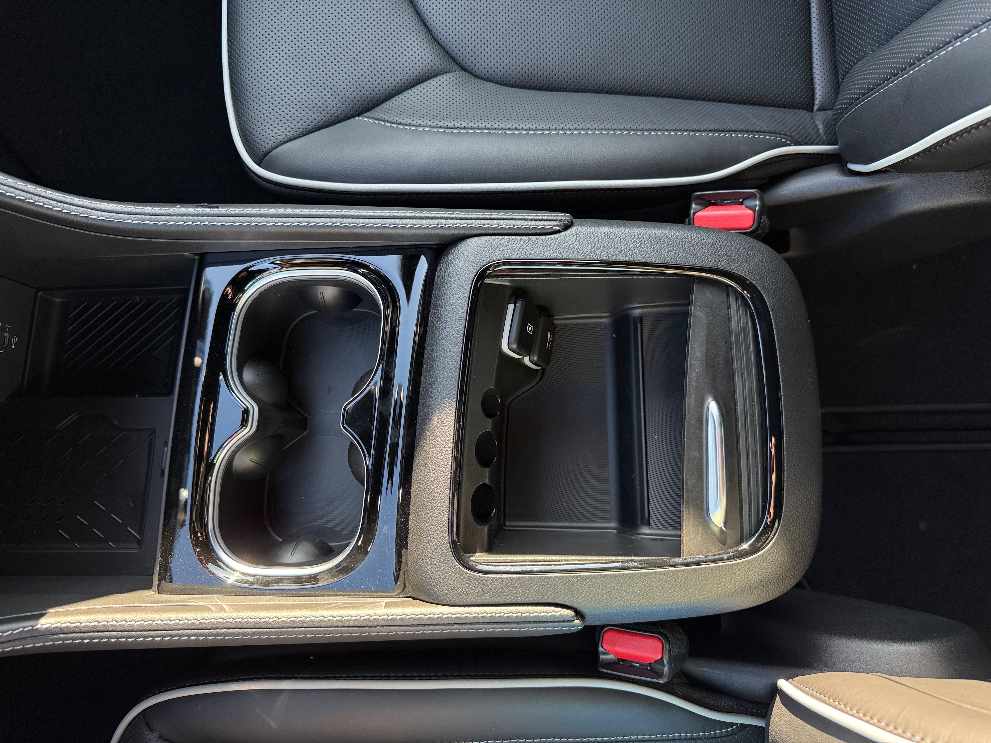 2026 Chrysler Pacifica Limited - Photo 22