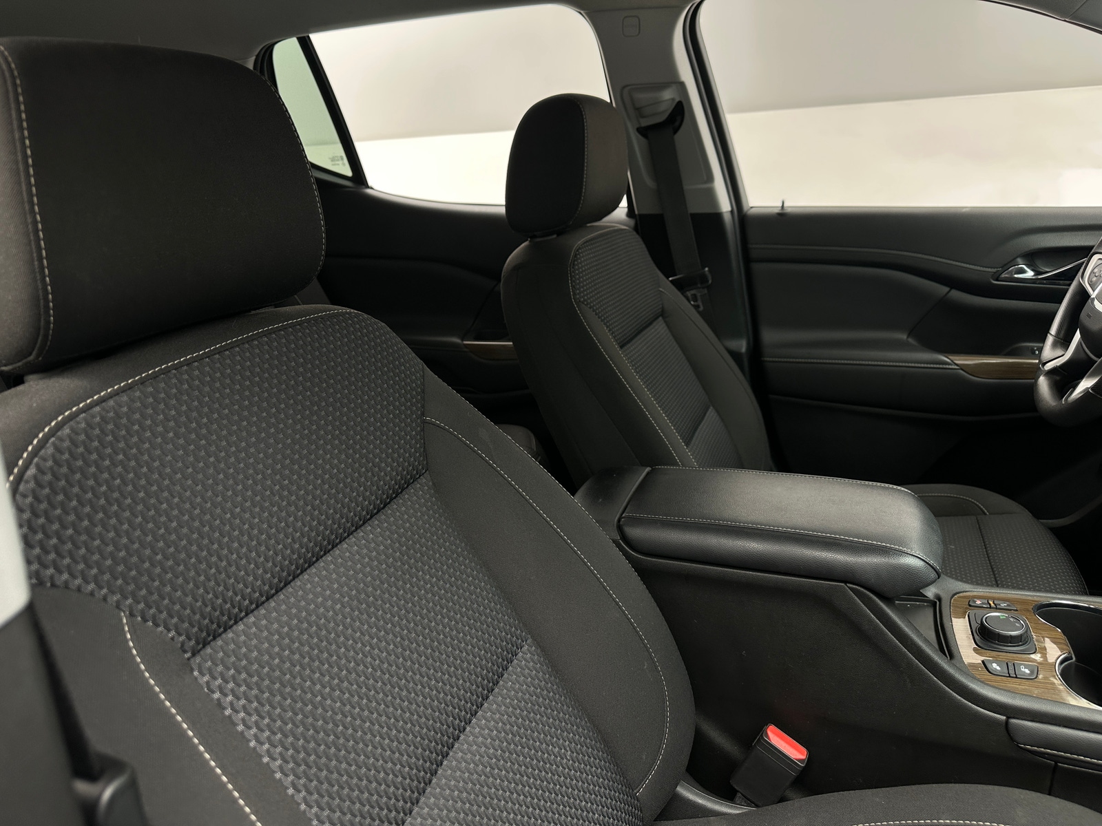 Thumbnail: 2023 GMC Acadia - 2