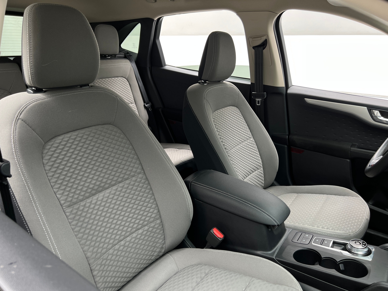 Thumbnail: 2020 Ford Escape - 2