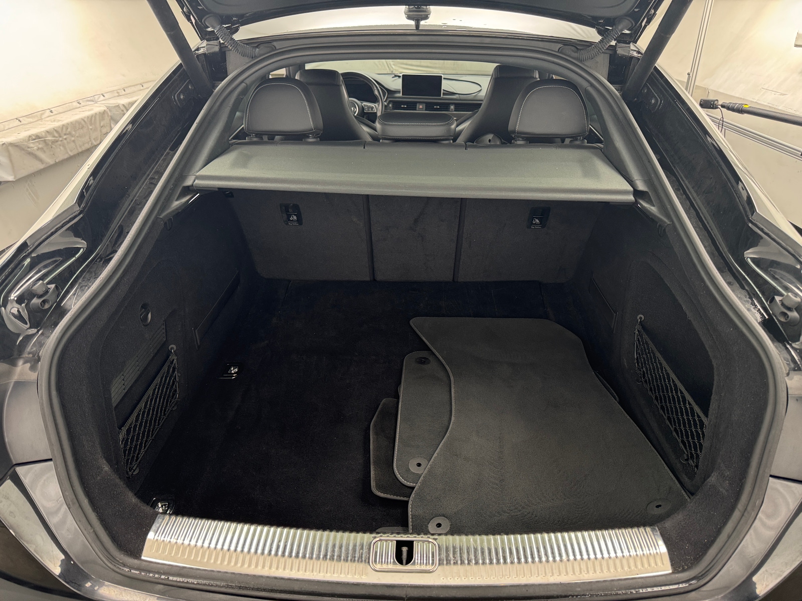 Thumbnail: 2018 Audi S5 - 6