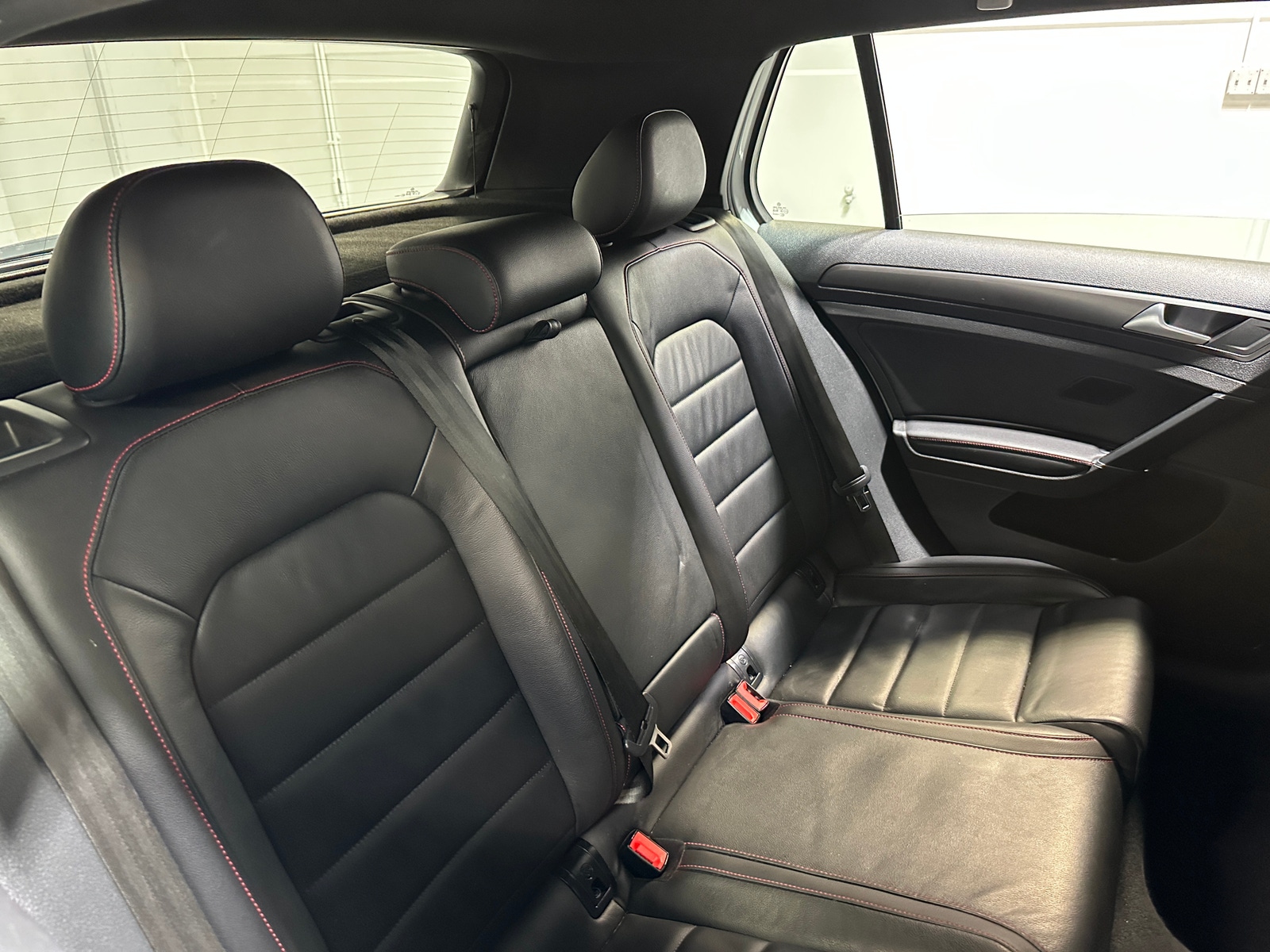 Thumbnail: 2018 Volkswagen Golf - 5