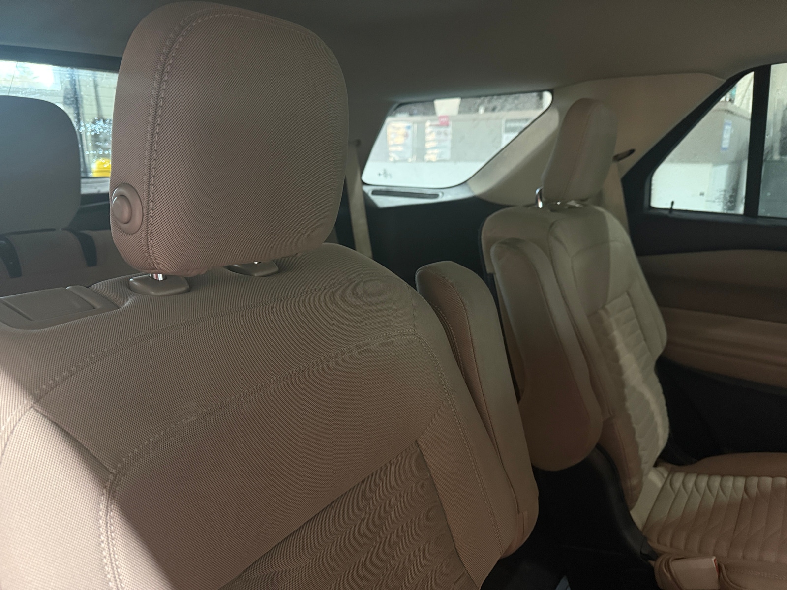 Thumbnail: 2020 Ford Explorer - 6