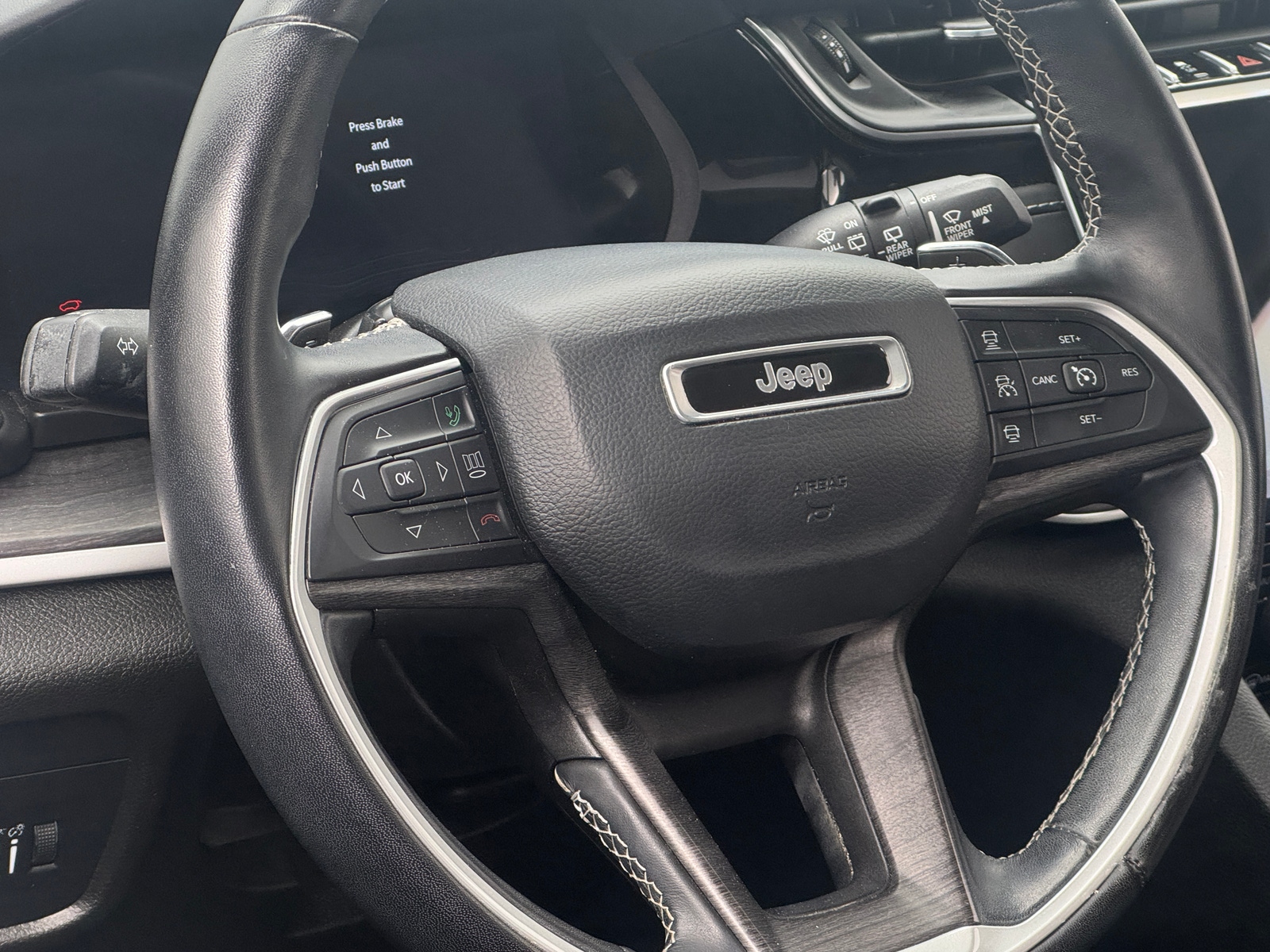 Thumbnail: 2022 Jeep Grand Cherokee L - 4