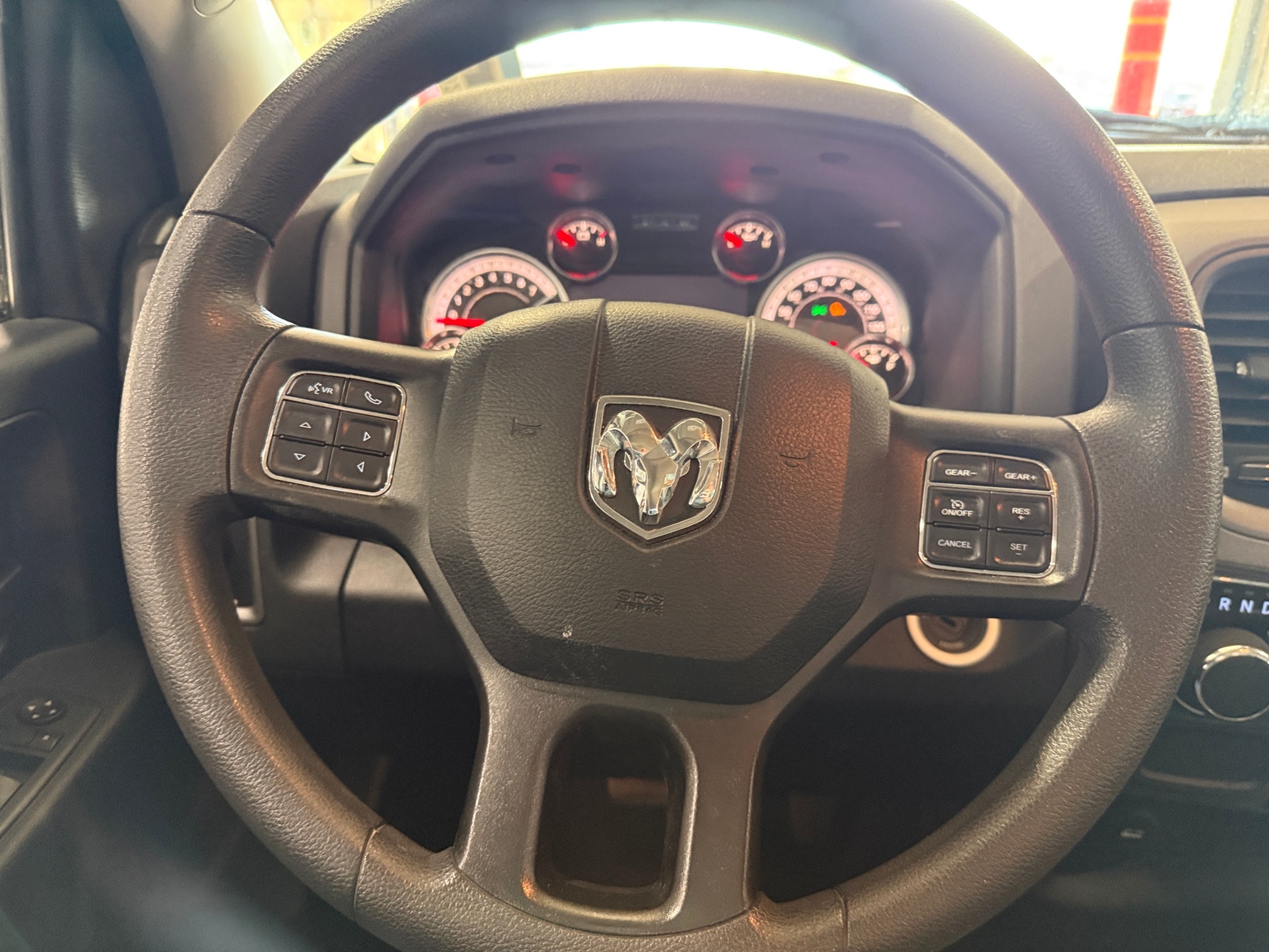 Thumbnail: 2020 RAM 1500 Classic - 5