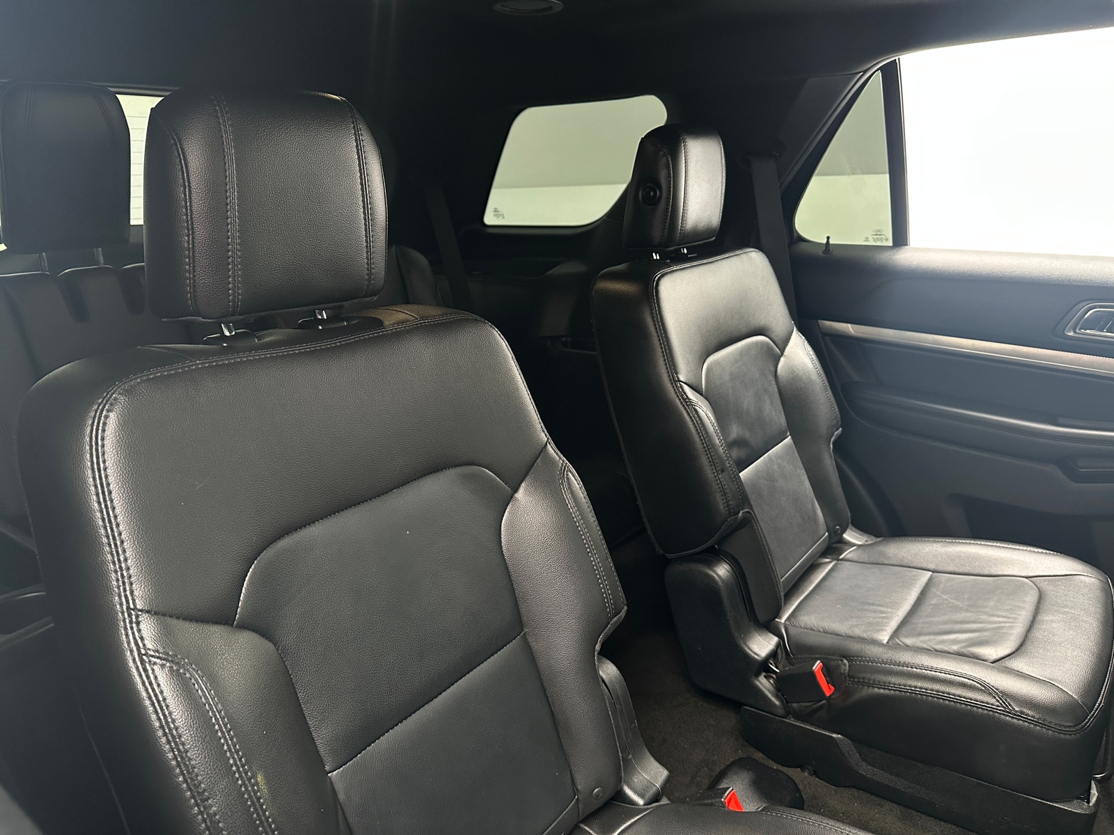 Thumbnail: 2018 Ford Explorer - 5