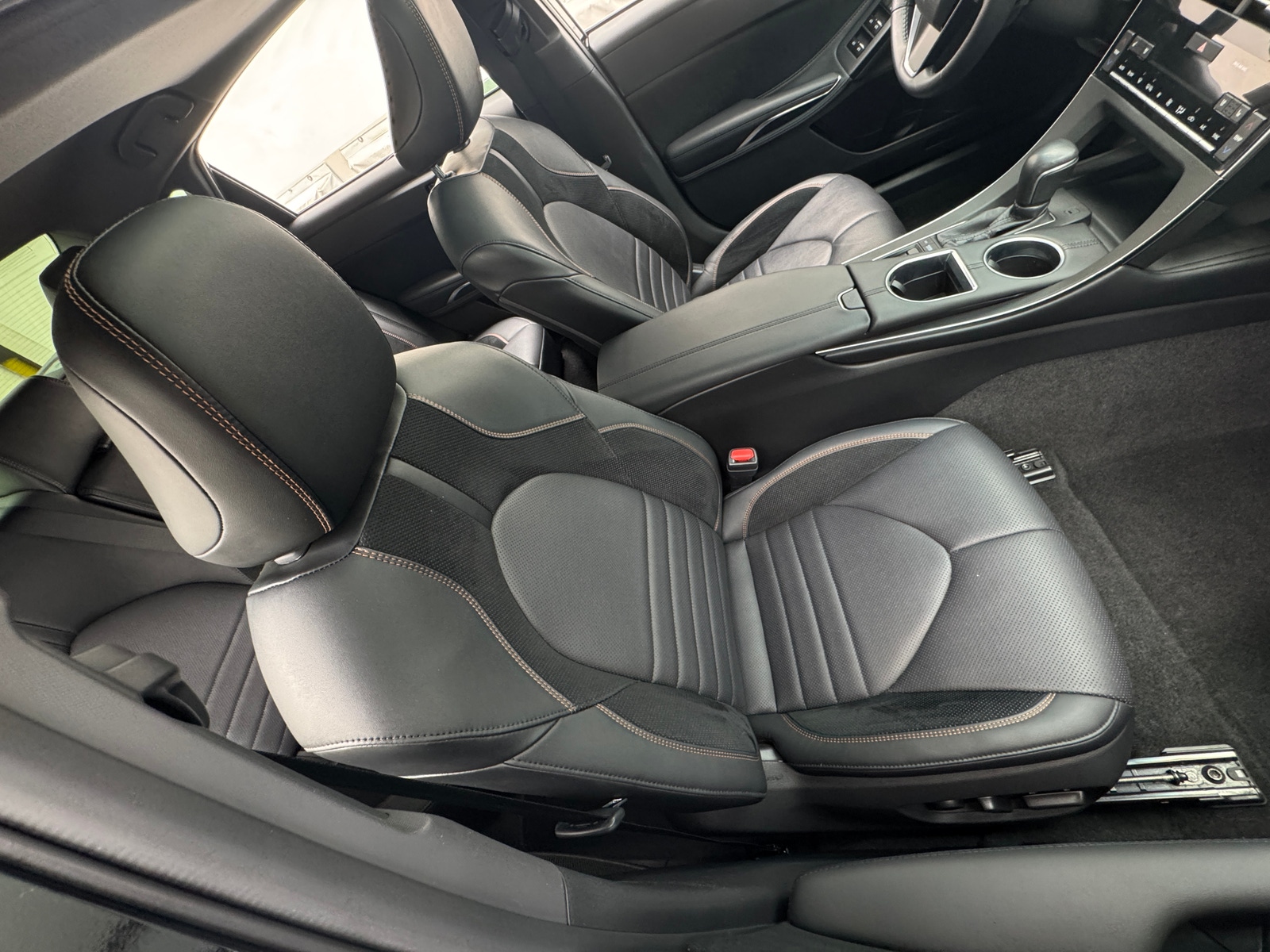 Thumbnail: 2020 Toyota Avalon - 2