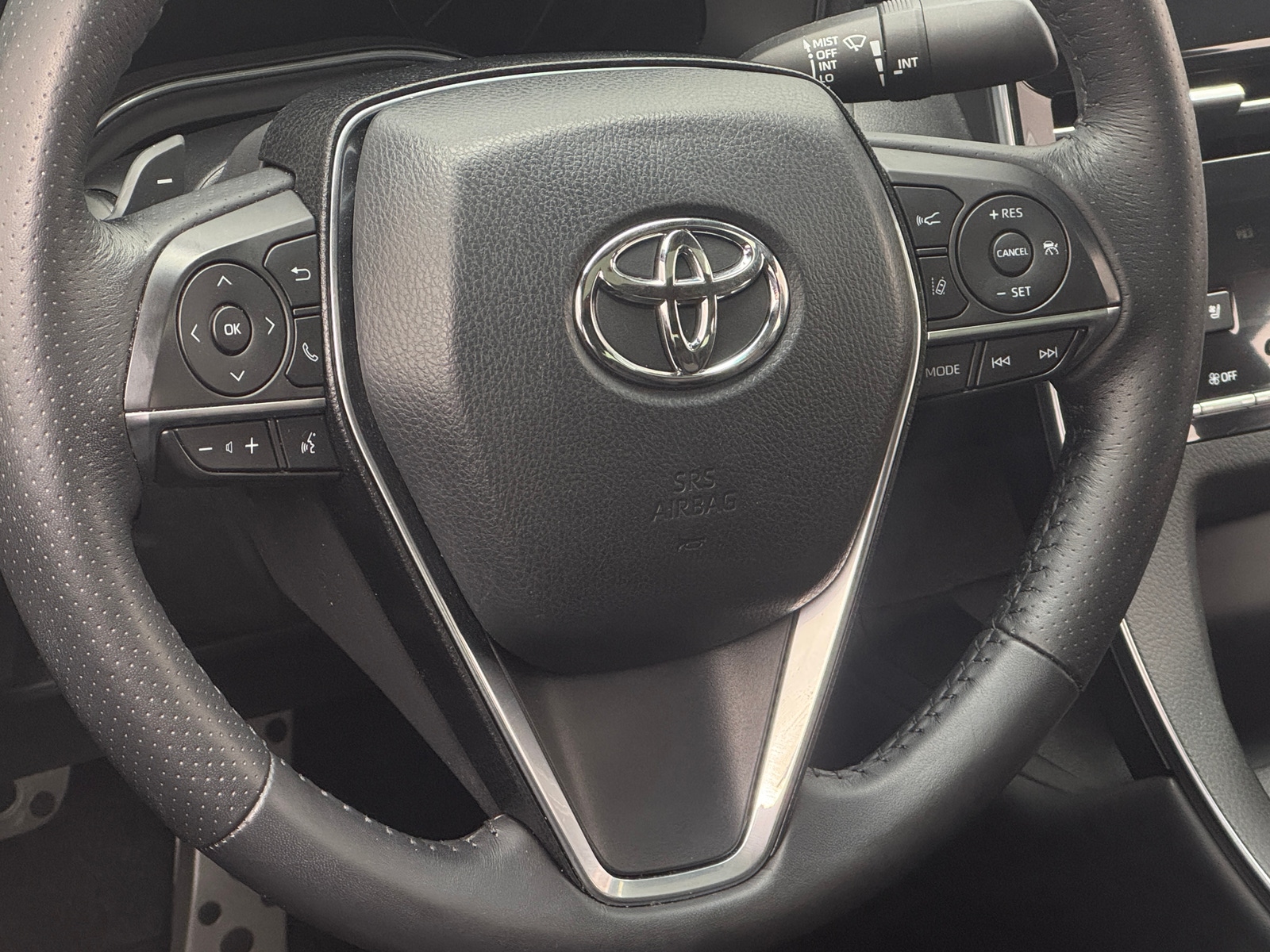 Thumbnail: 2020 Toyota Avalon - 5