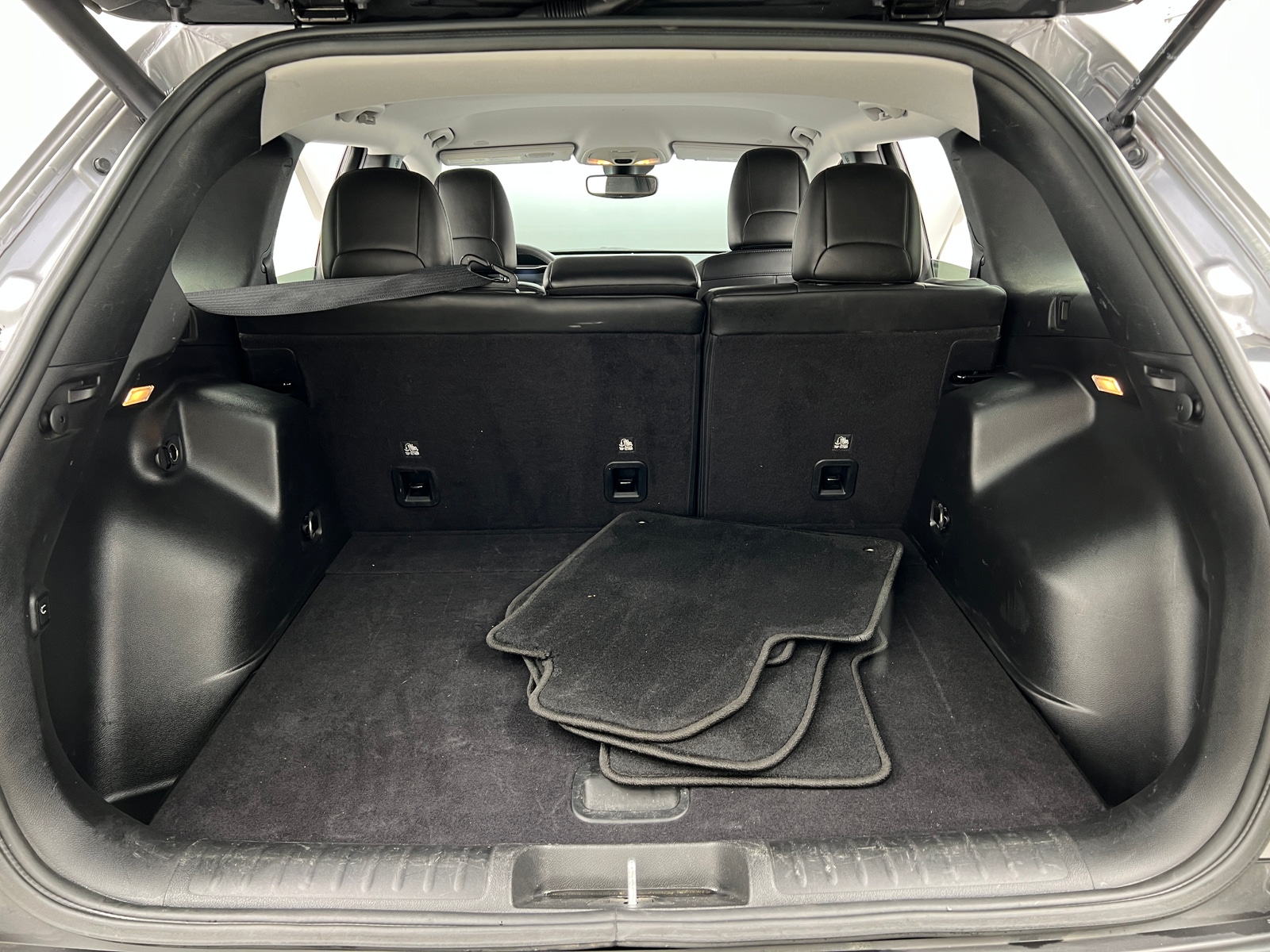 Thumbnail: 2021 Jeep Cherokee - 6