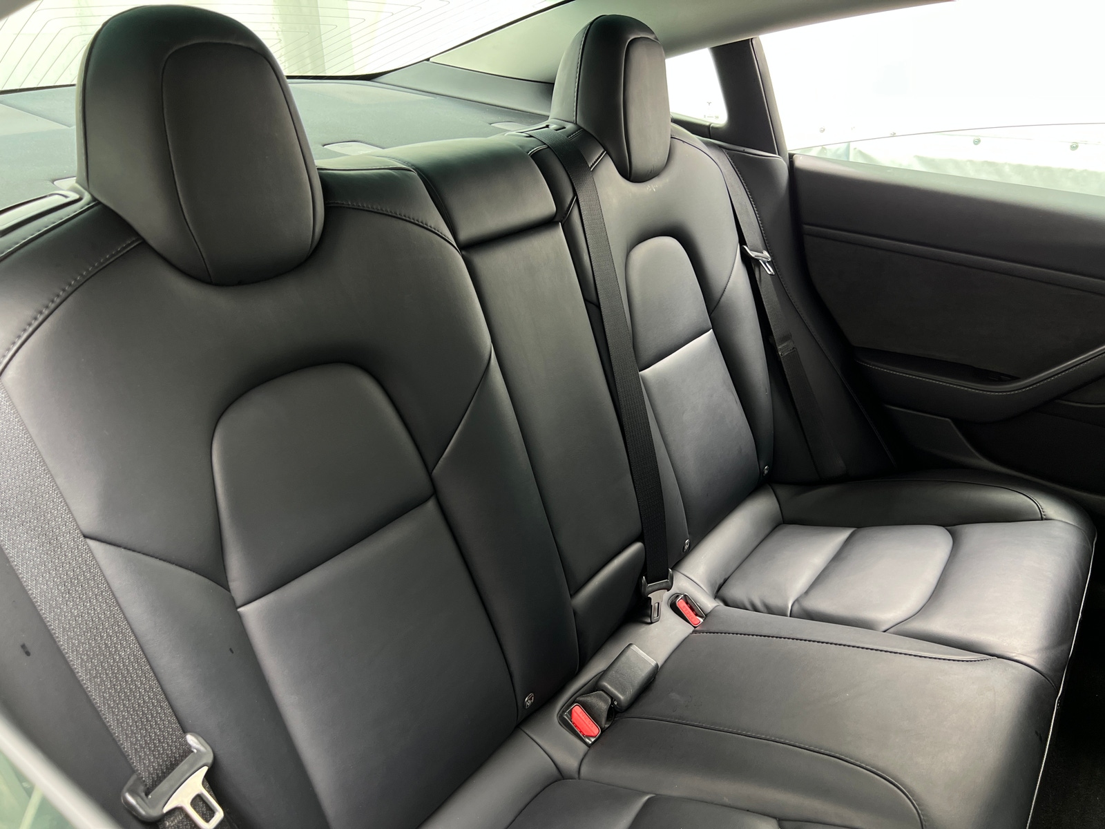 Thumbnail: 2022 Tesla Model 3 - 5