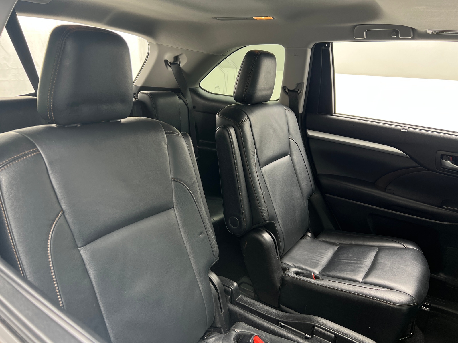 Thumbnail: 2018 Toyota Highlander - 5