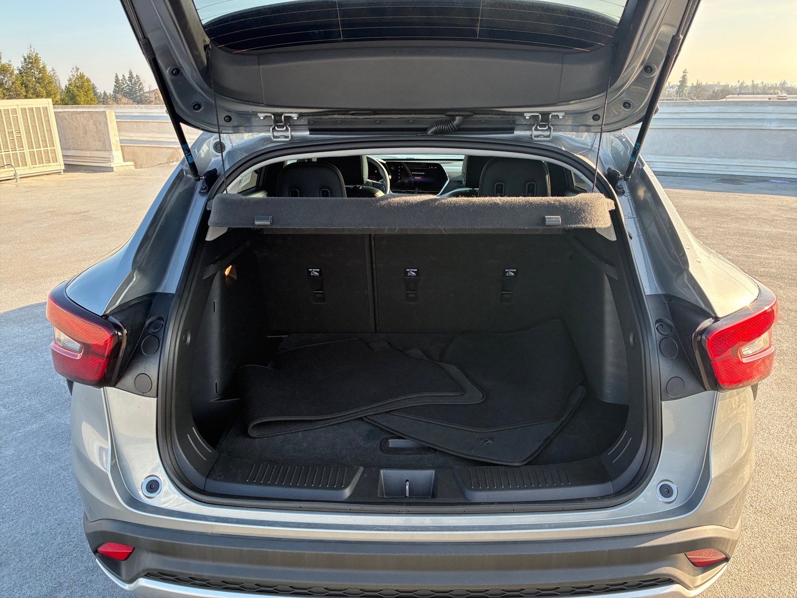 Thumbnail: 2025 Chevrolet Trax - 6