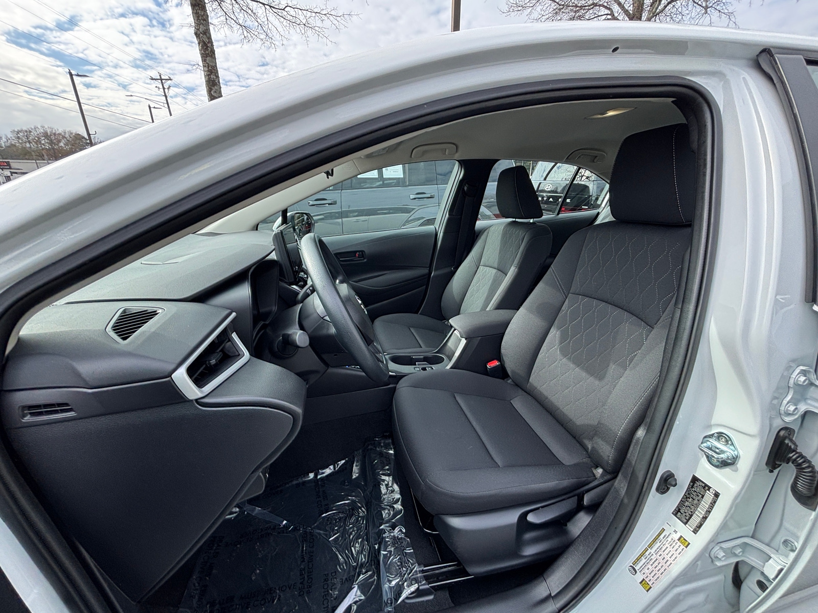 Thumbnail: 2025 Toyota Corolla - 2