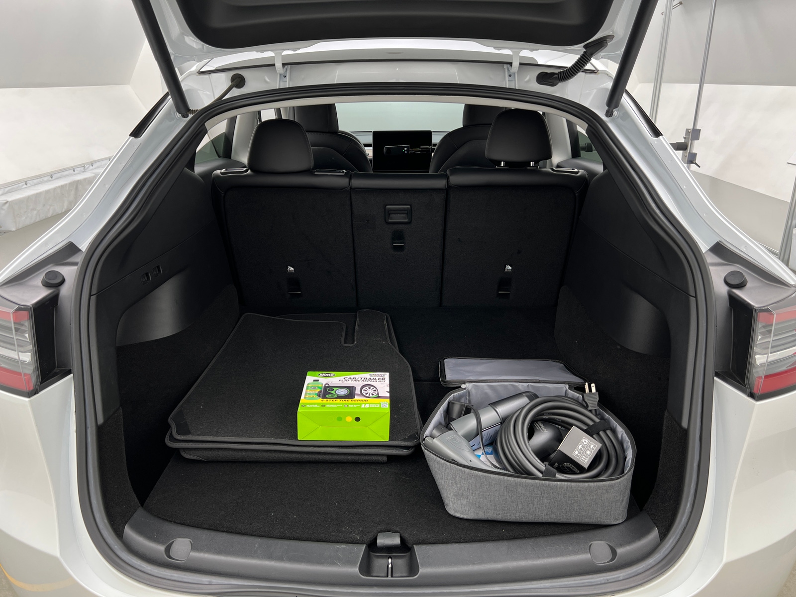 Thumbnail: 2022 Tesla Model Y - 6