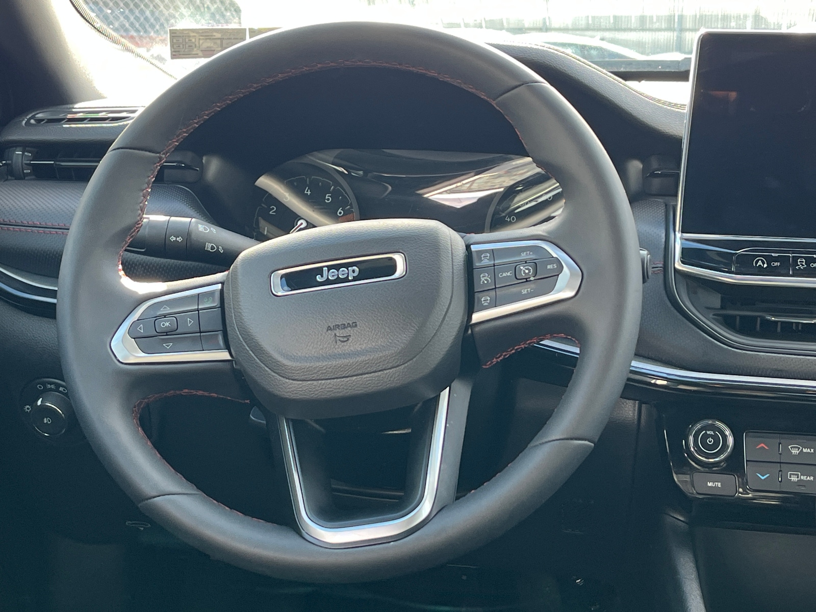 Thumbnail: 2025 Jeep Compass - 5