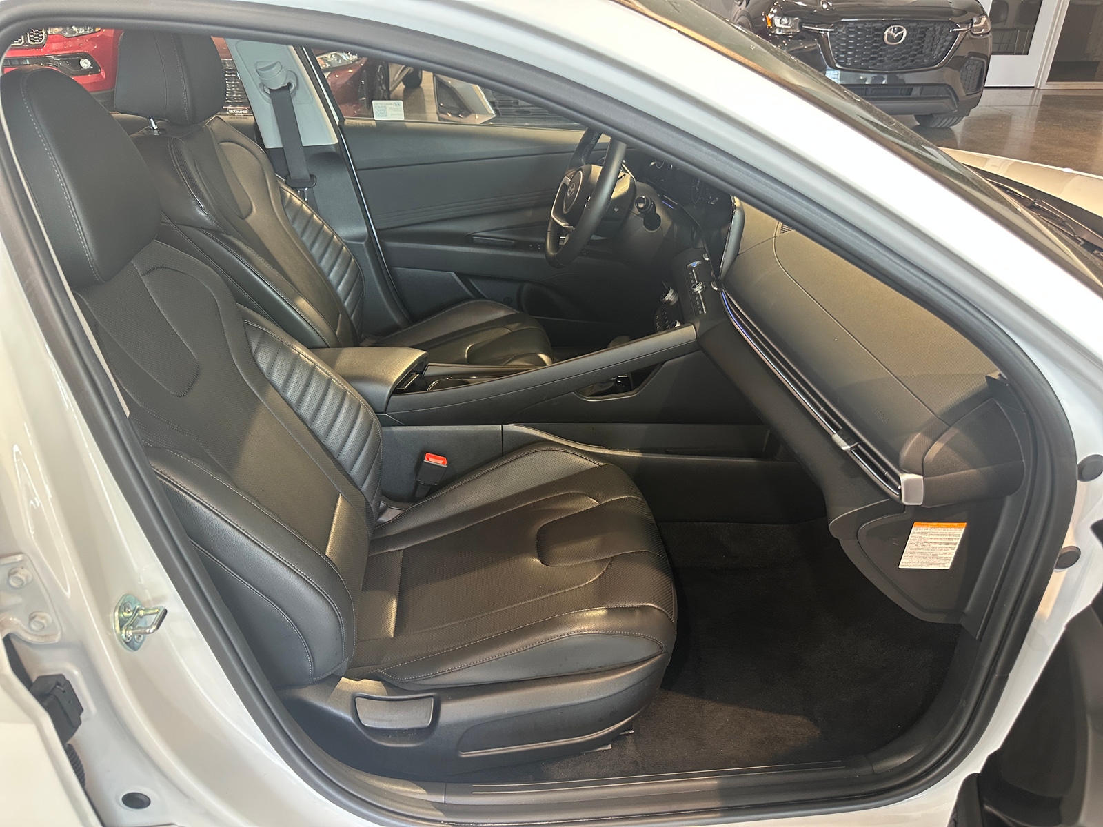 Thumbnail: 2025 Hyundai Elantra - 2