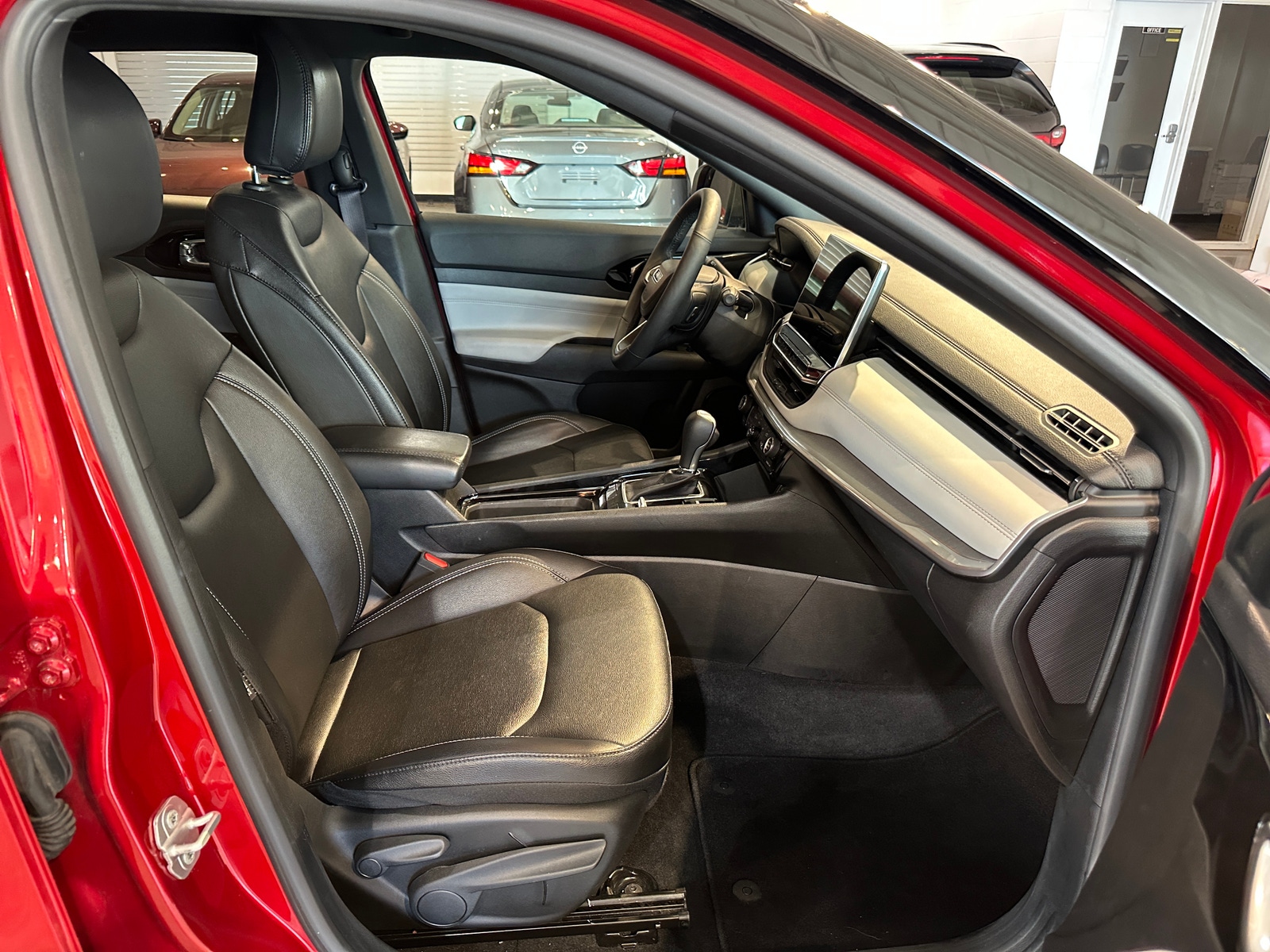 Thumbnail: 2025 Jeep Compass - 2