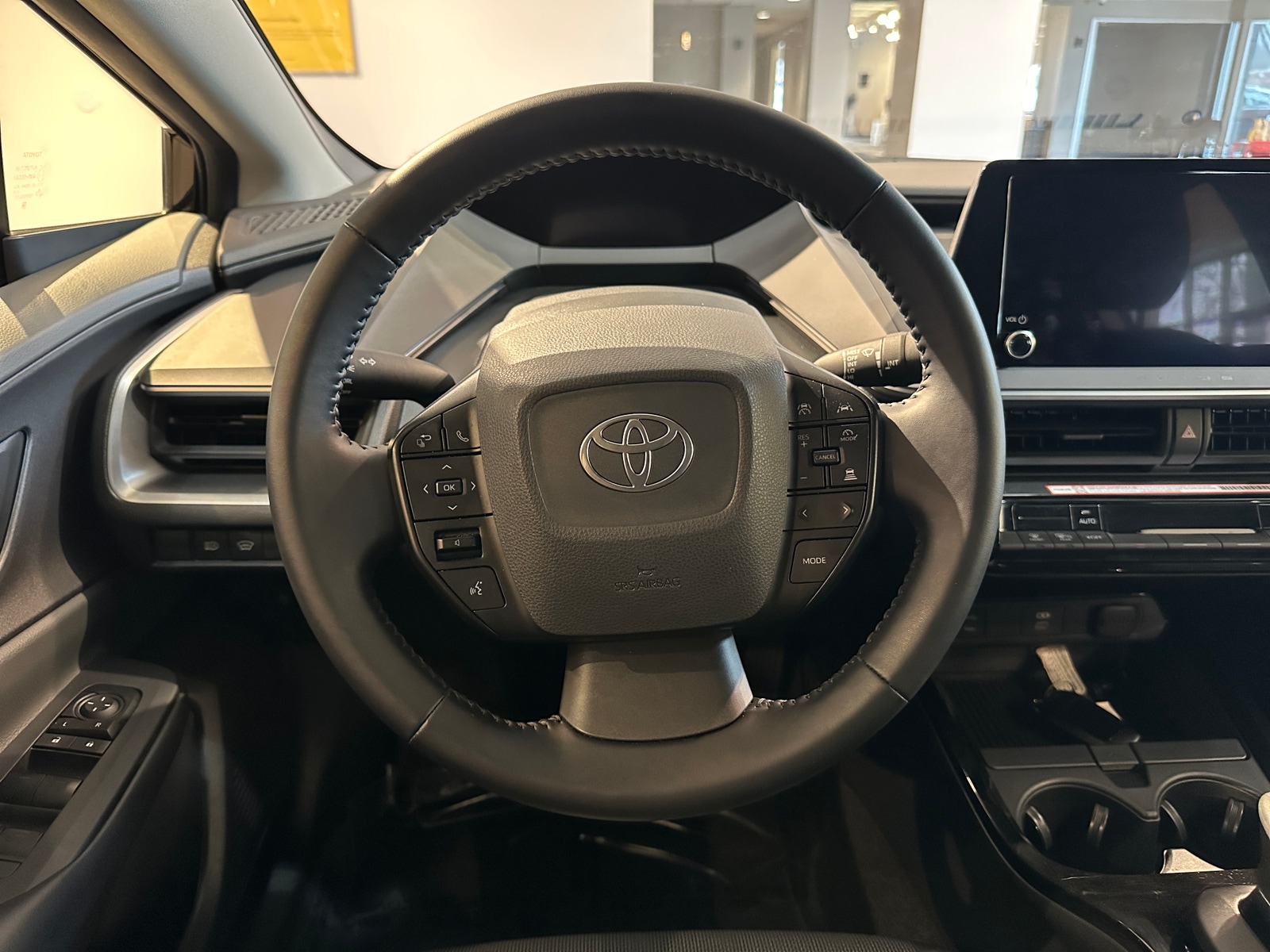 Thumbnail: 2025 Toyota Prius - 5