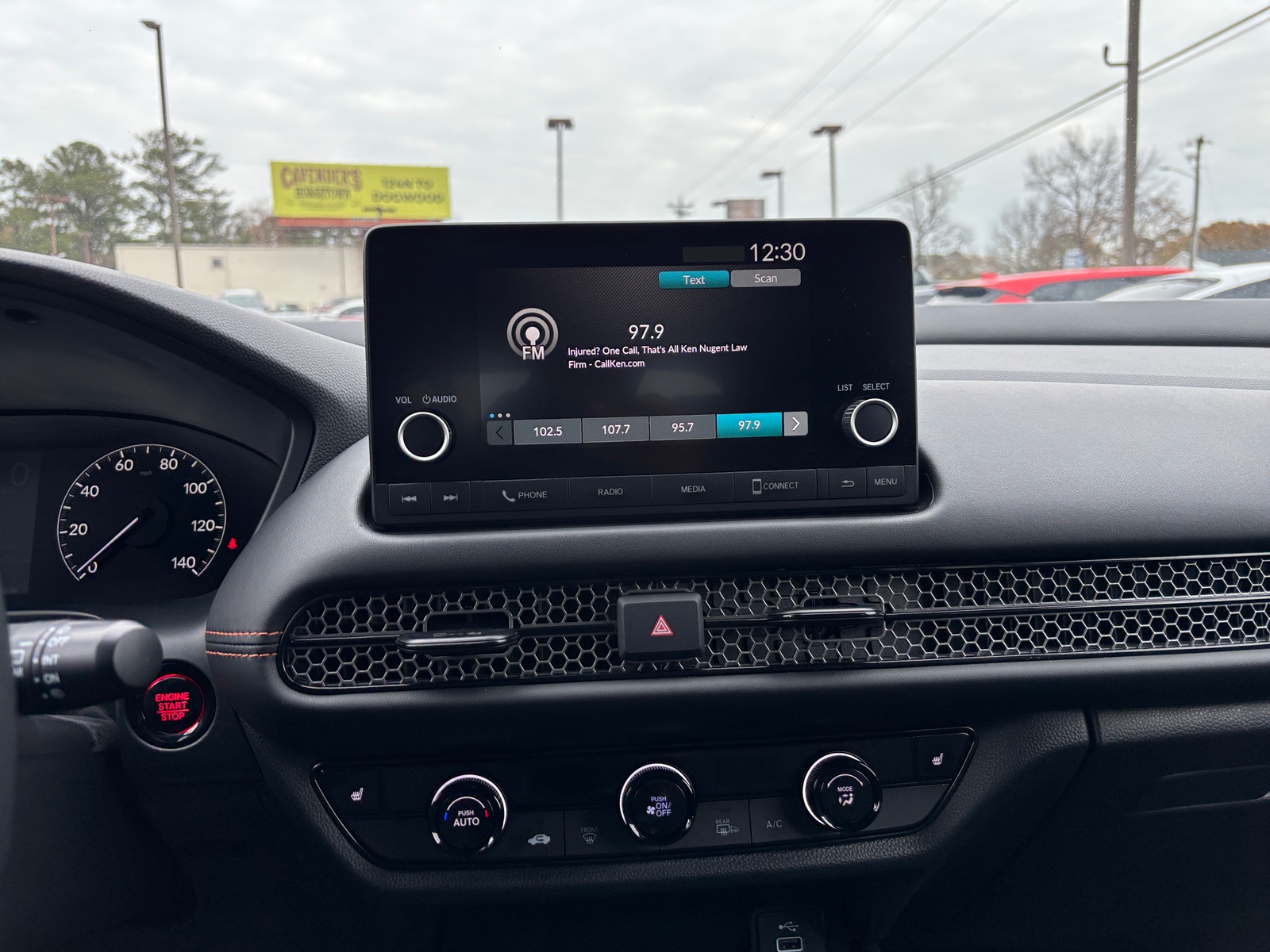 Thumbnail: 2025 Honda HR-V - 4