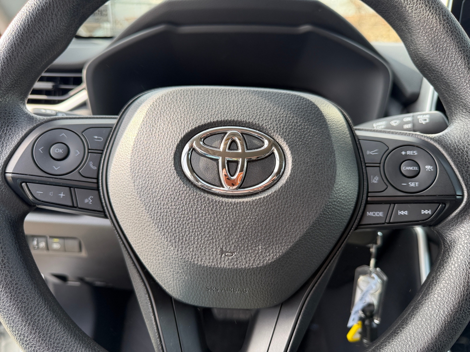 Thumbnail: 2025 Toyota RAV4 - 5