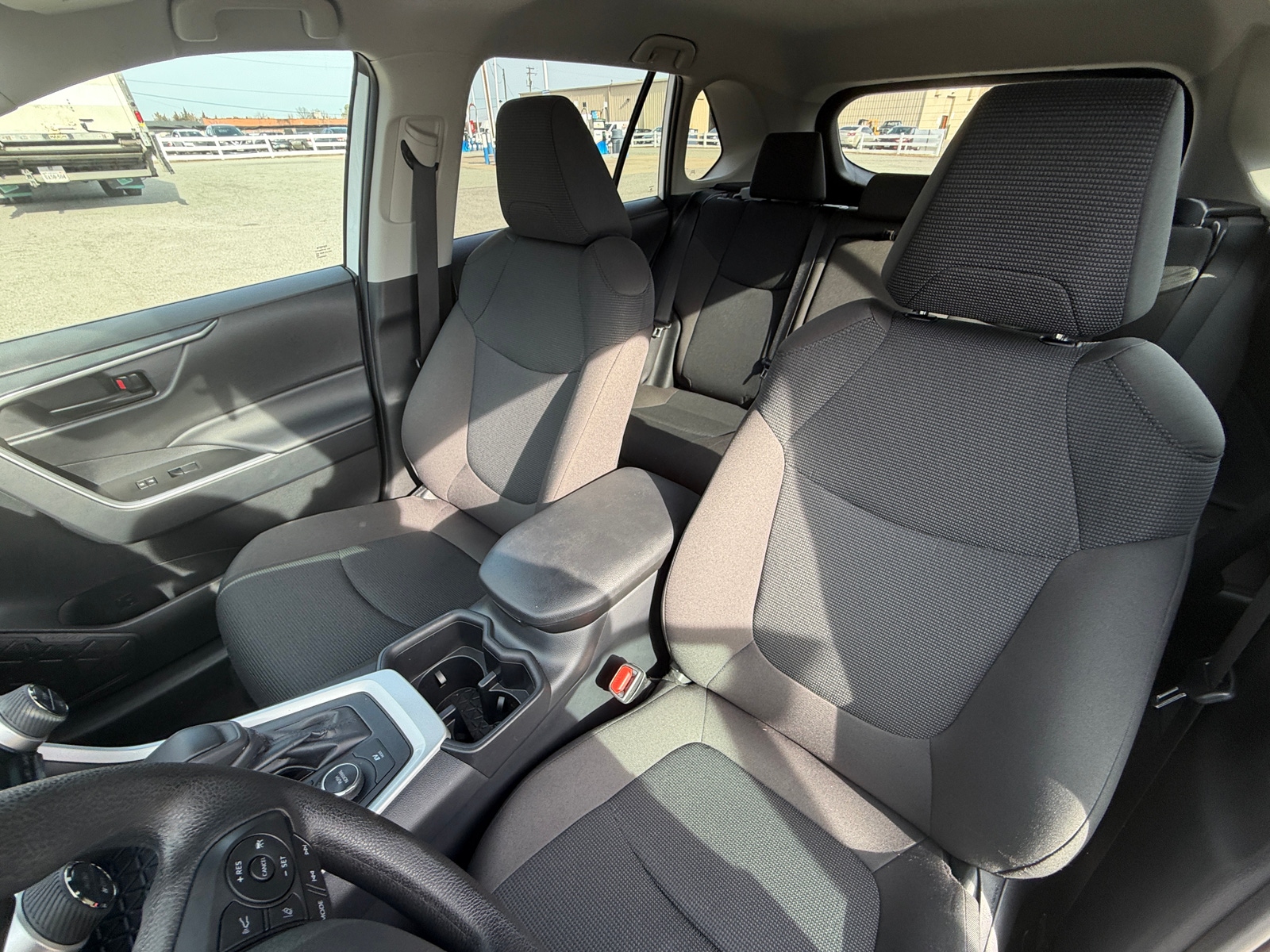 Thumbnail: 2025 Toyota RAV4 - 2