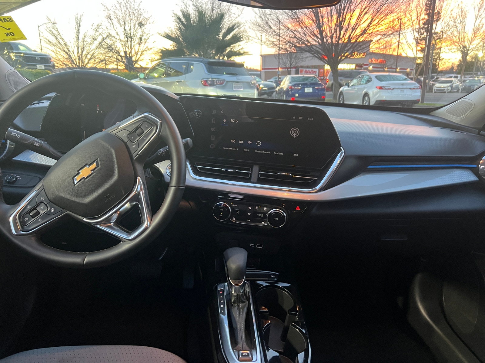 Thumbnail: 2025 Chevrolet Trax - 3