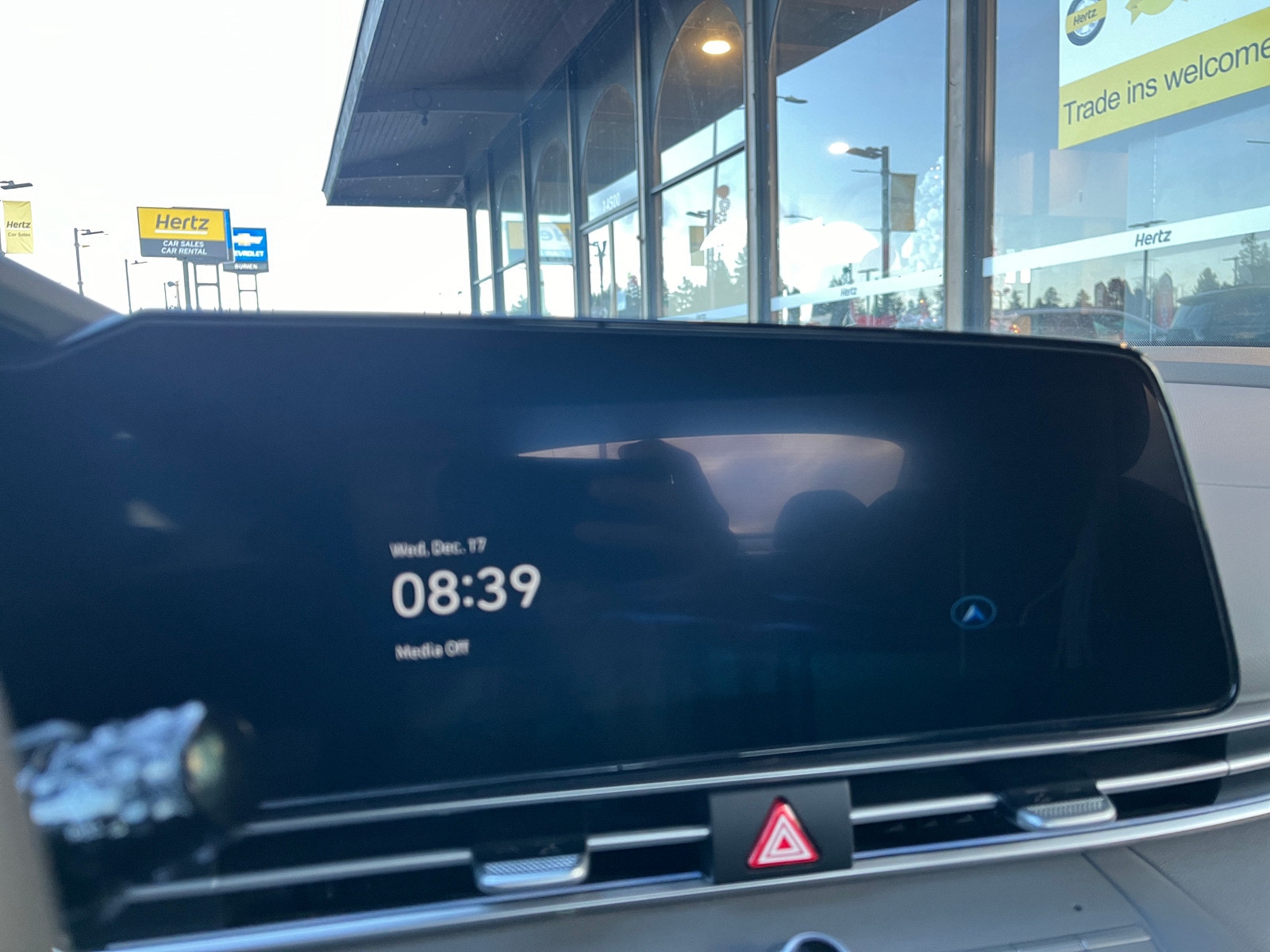 Thumbnail: 2025 Hyundai Elantra - 4