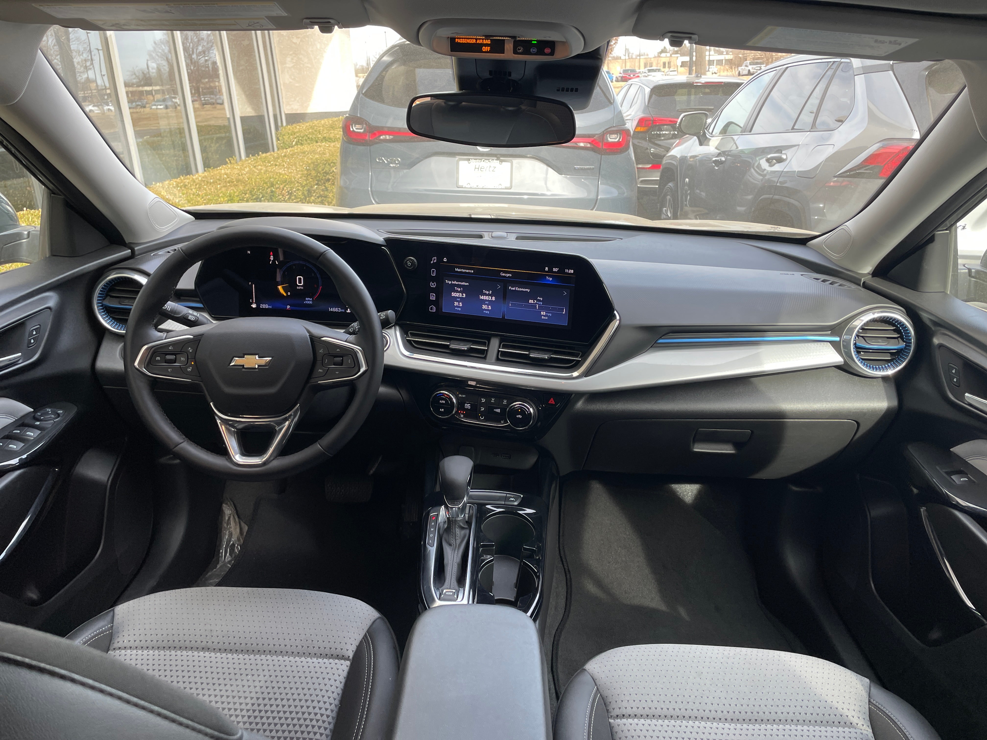 Thumbnail: 2025 Chevrolet Trax - 3