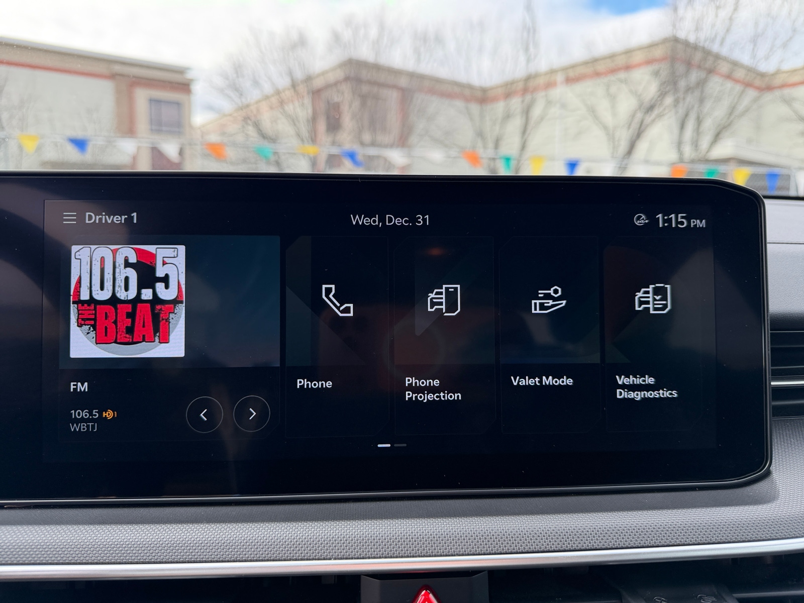 Thumbnail: 2025 Kia K5 - 4