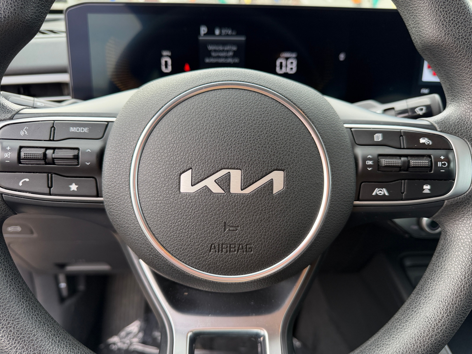 Thumbnail: 2025 Kia K5 - 5