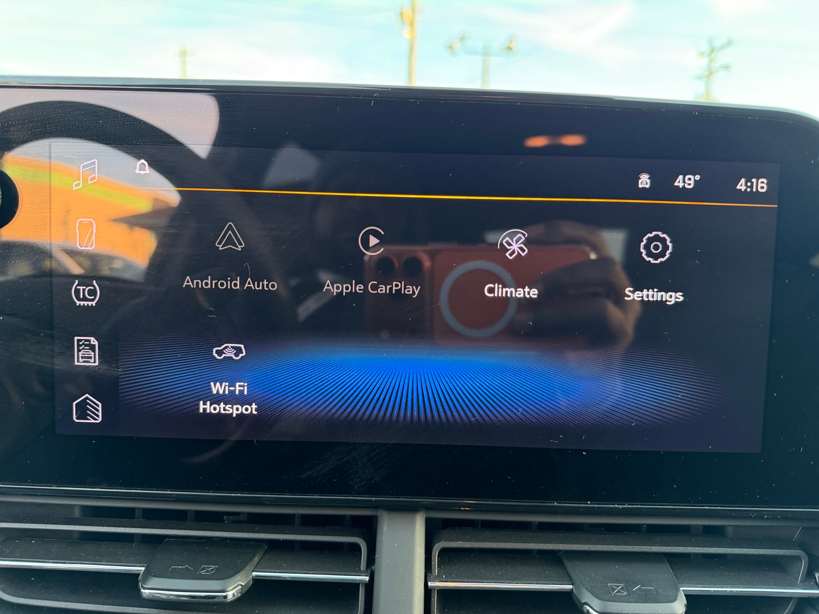 Thumbnail: 2025 Chevrolet Trax - 4