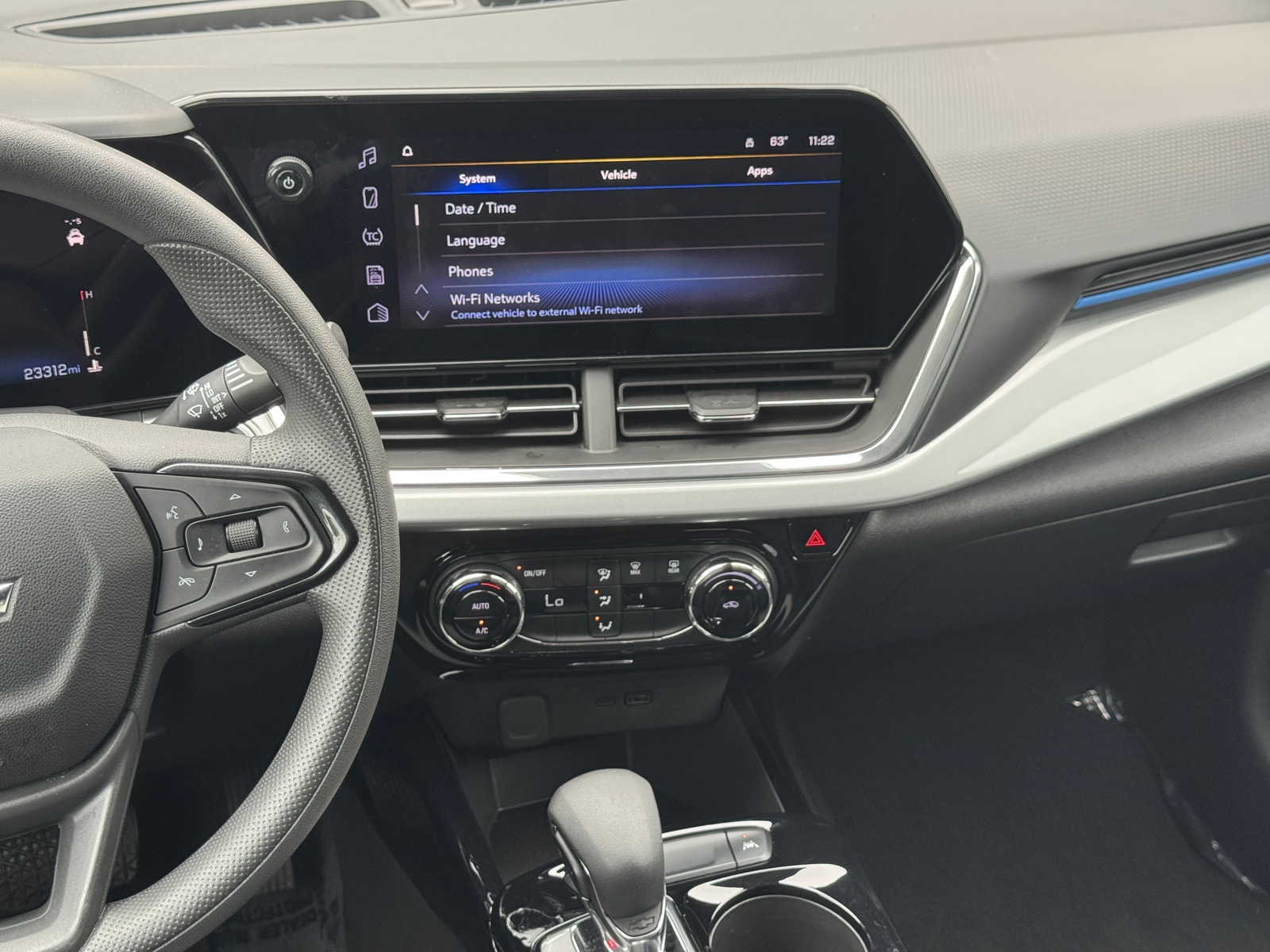 Thumbnail: 2025 Chevrolet Trax - 4