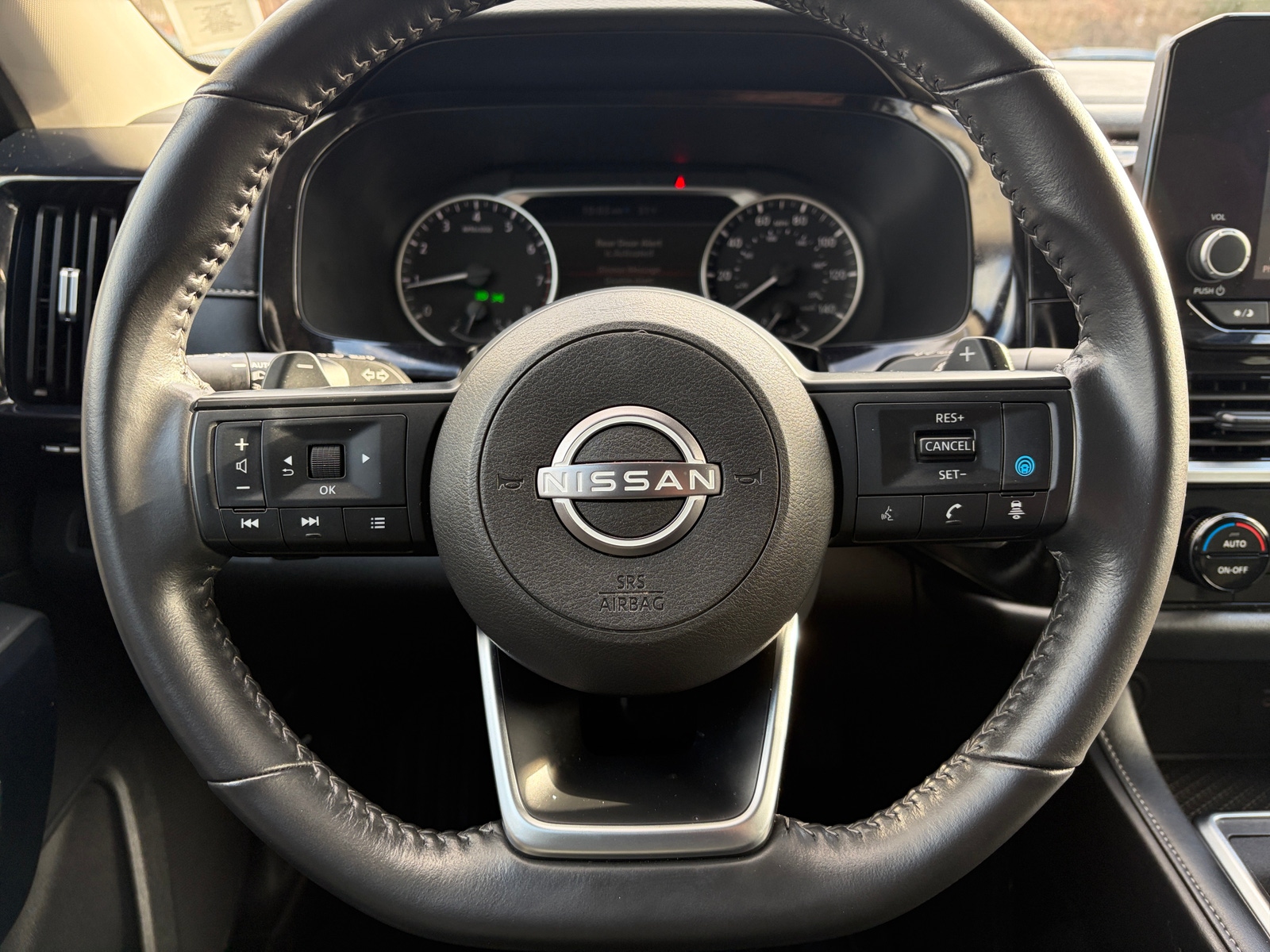 Thumbnail: 2025 Nissan Pathfinder - 5