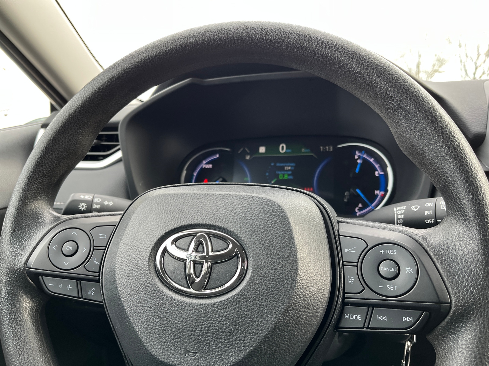 Thumbnail: 2025 Toyota RAV4 - 5