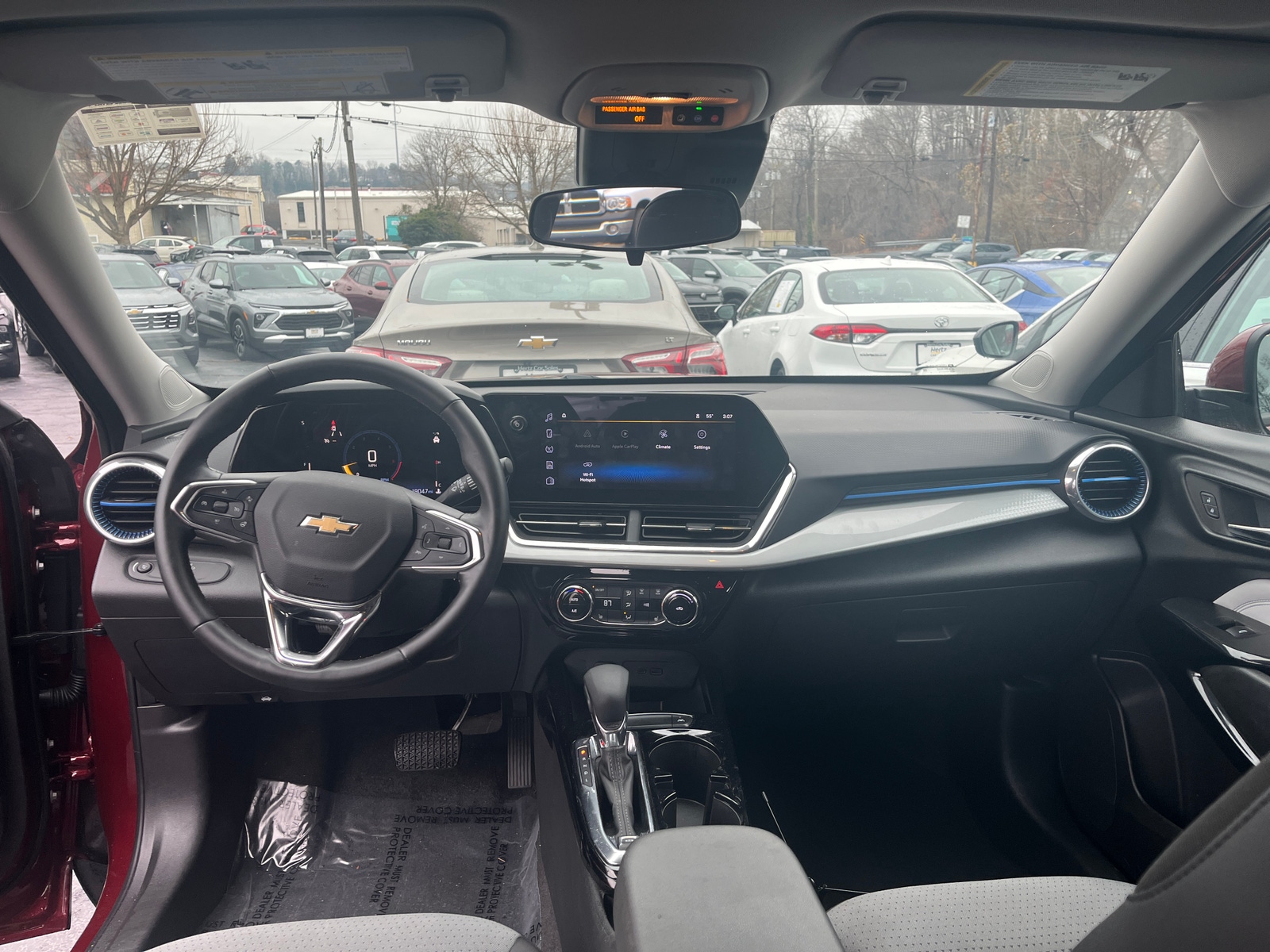 Thumbnail: 2025 Chevrolet Trax - 3