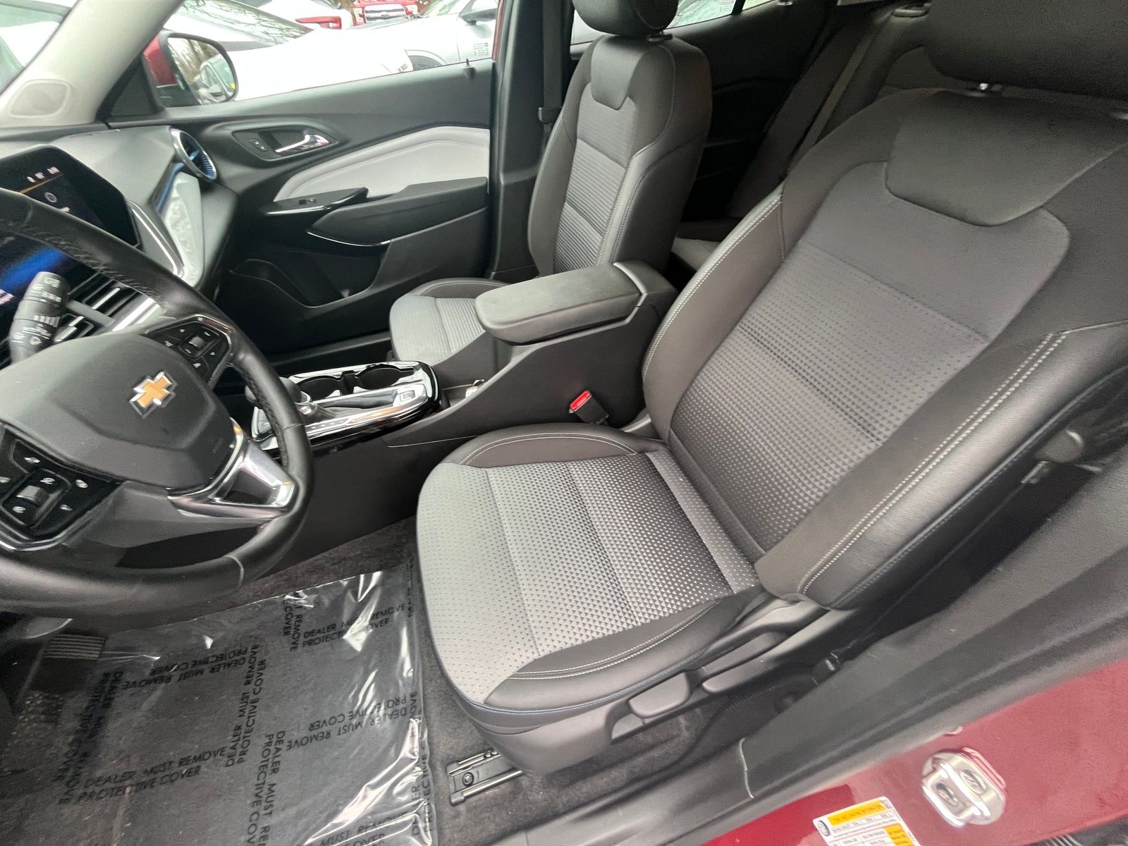 Thumbnail: 2025 Chevrolet Trax - 2