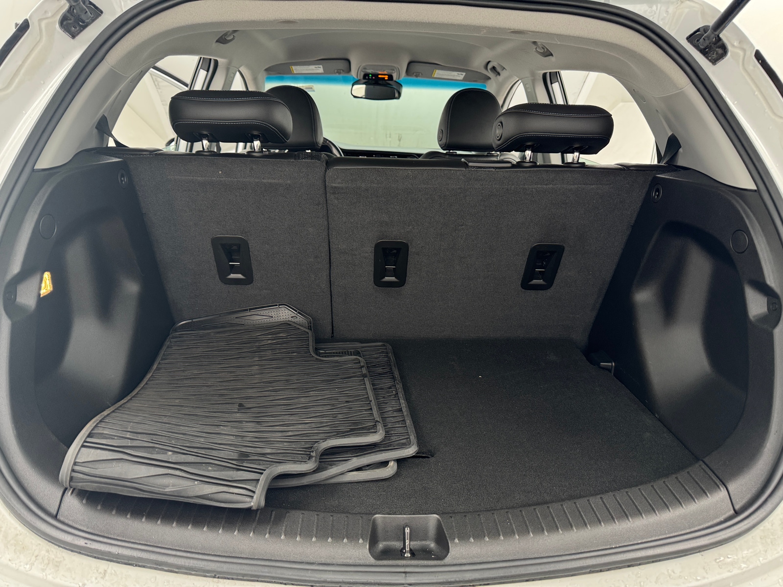 Thumbnail: 2023 Chevrolet Bolt EV - 6